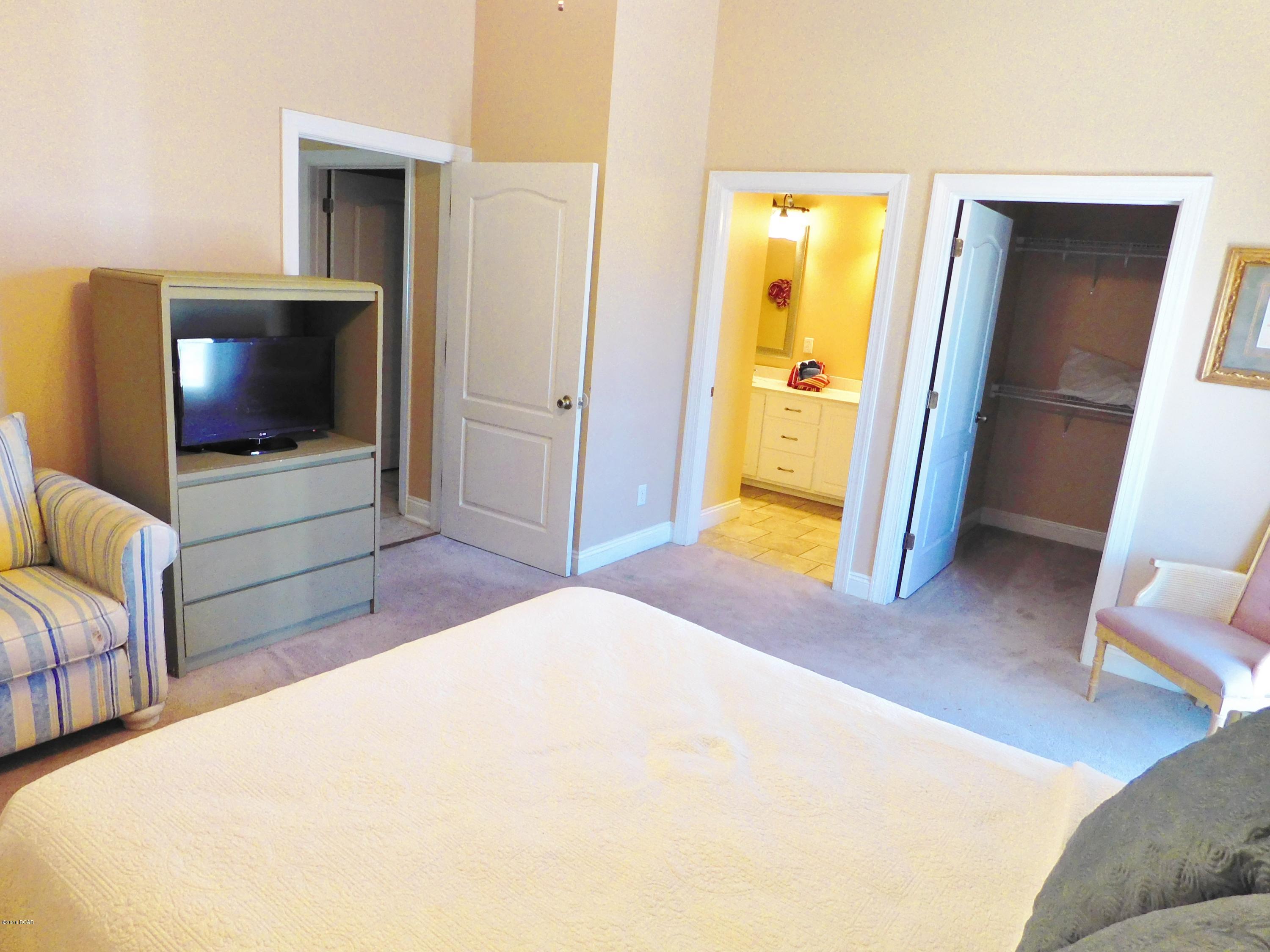 Gulf Lagoon Beach - Residential