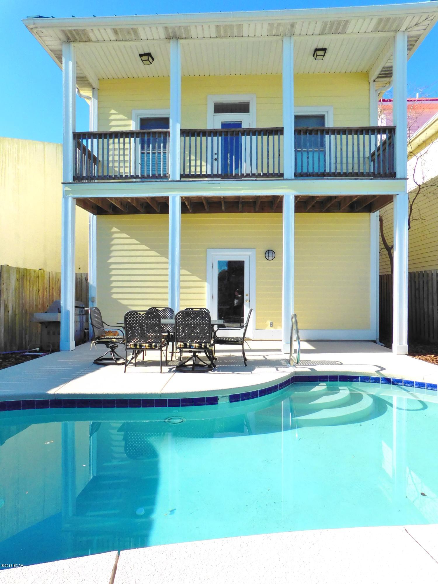 Gulf Lagoon Beach - Residential