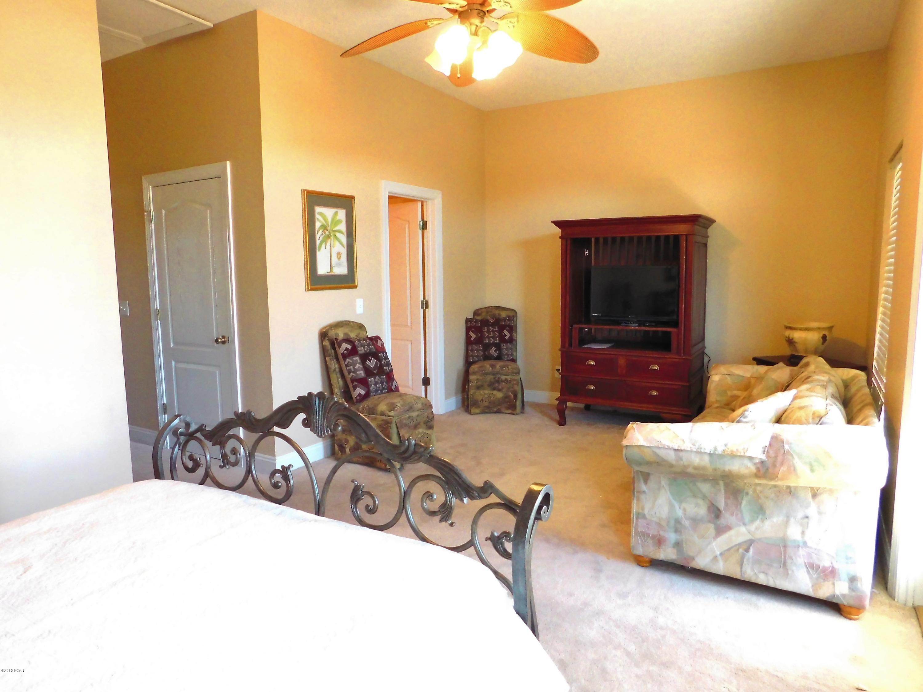 Gulf Lagoon Beach - Residential