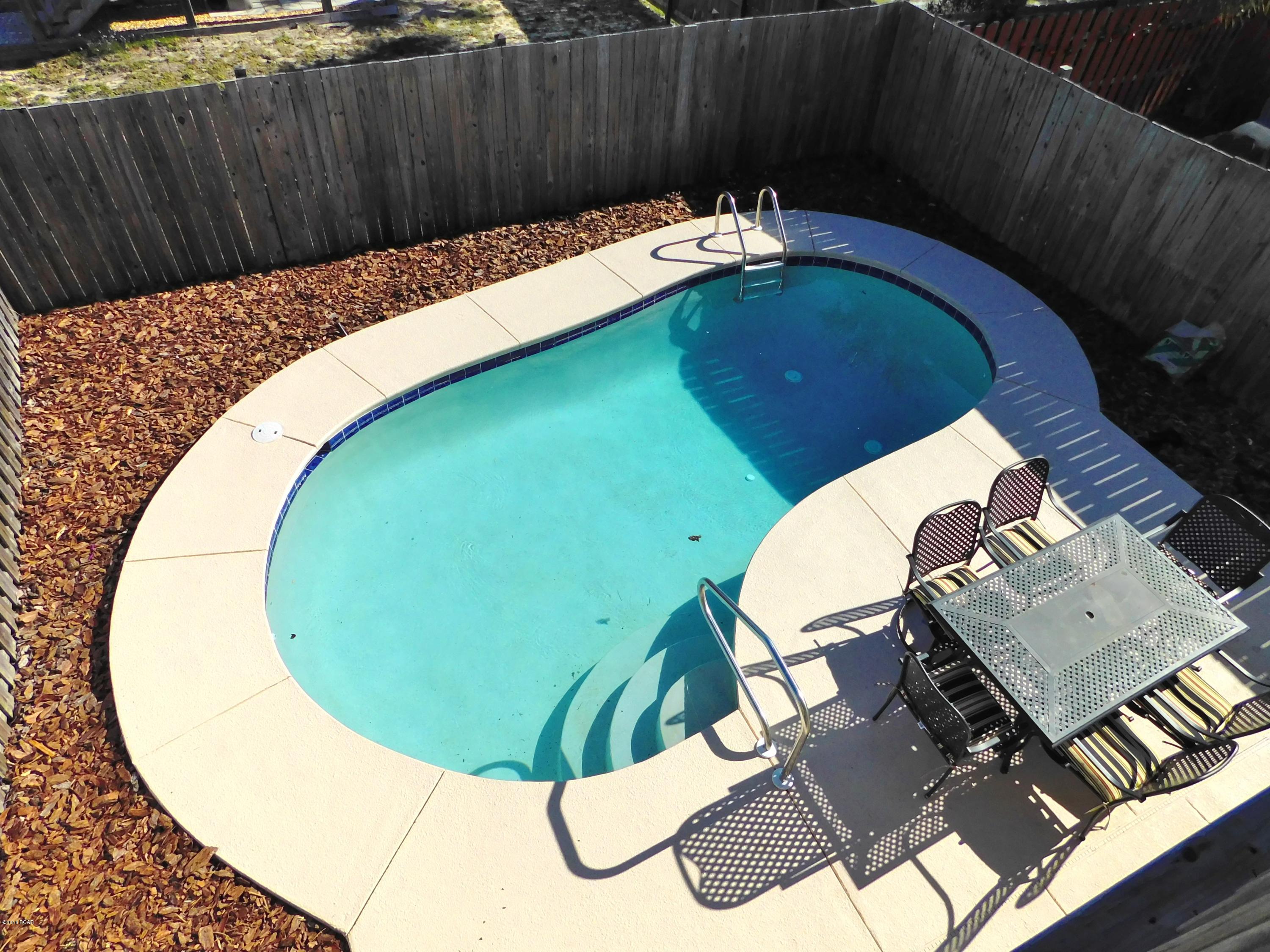 Gulf Lagoon Beach - Residential