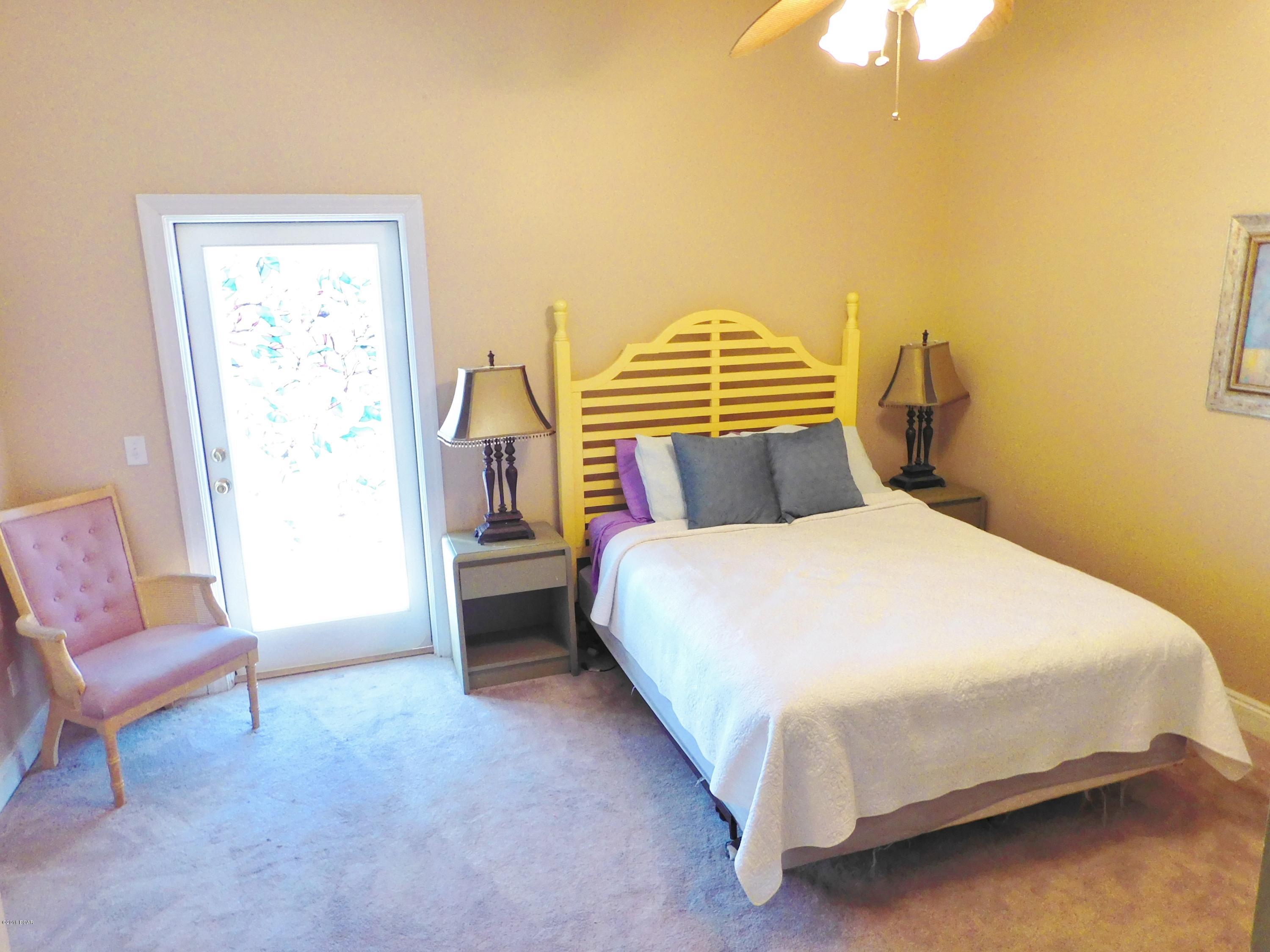 Gulf Lagoon Beach - Residential