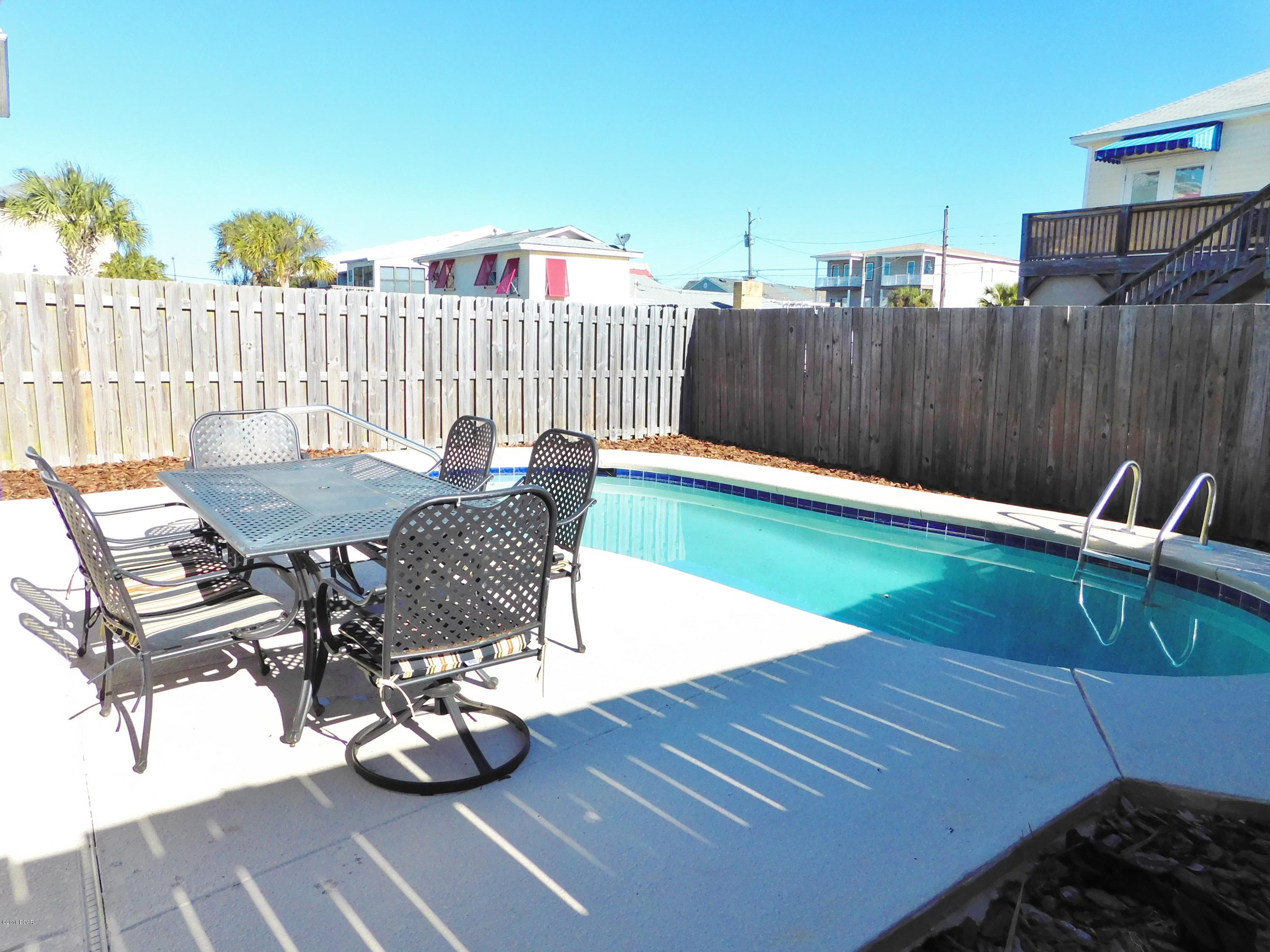 Gulf Lagoon Beach - Residential