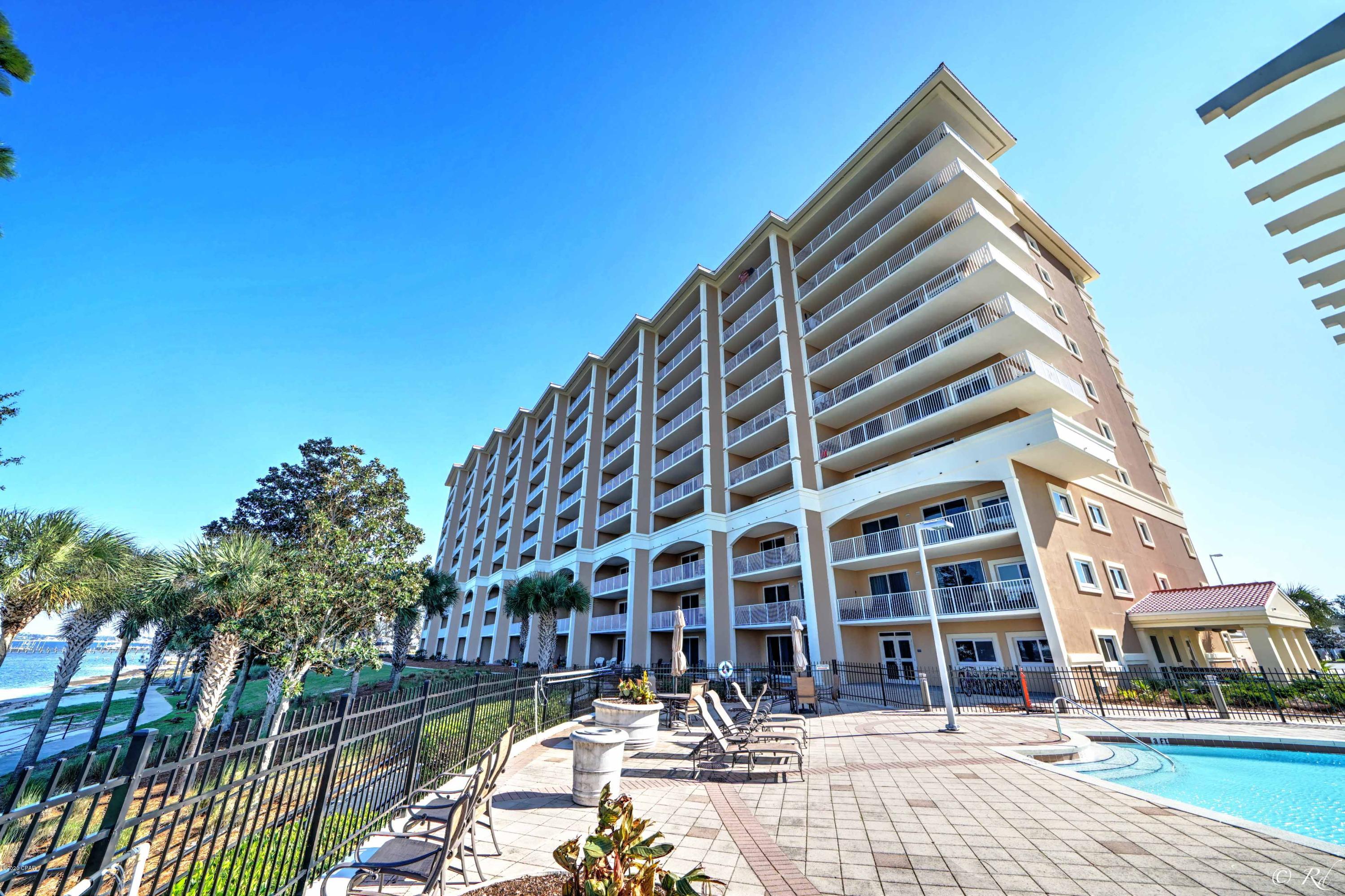 Magnolia Bay Club - Residential