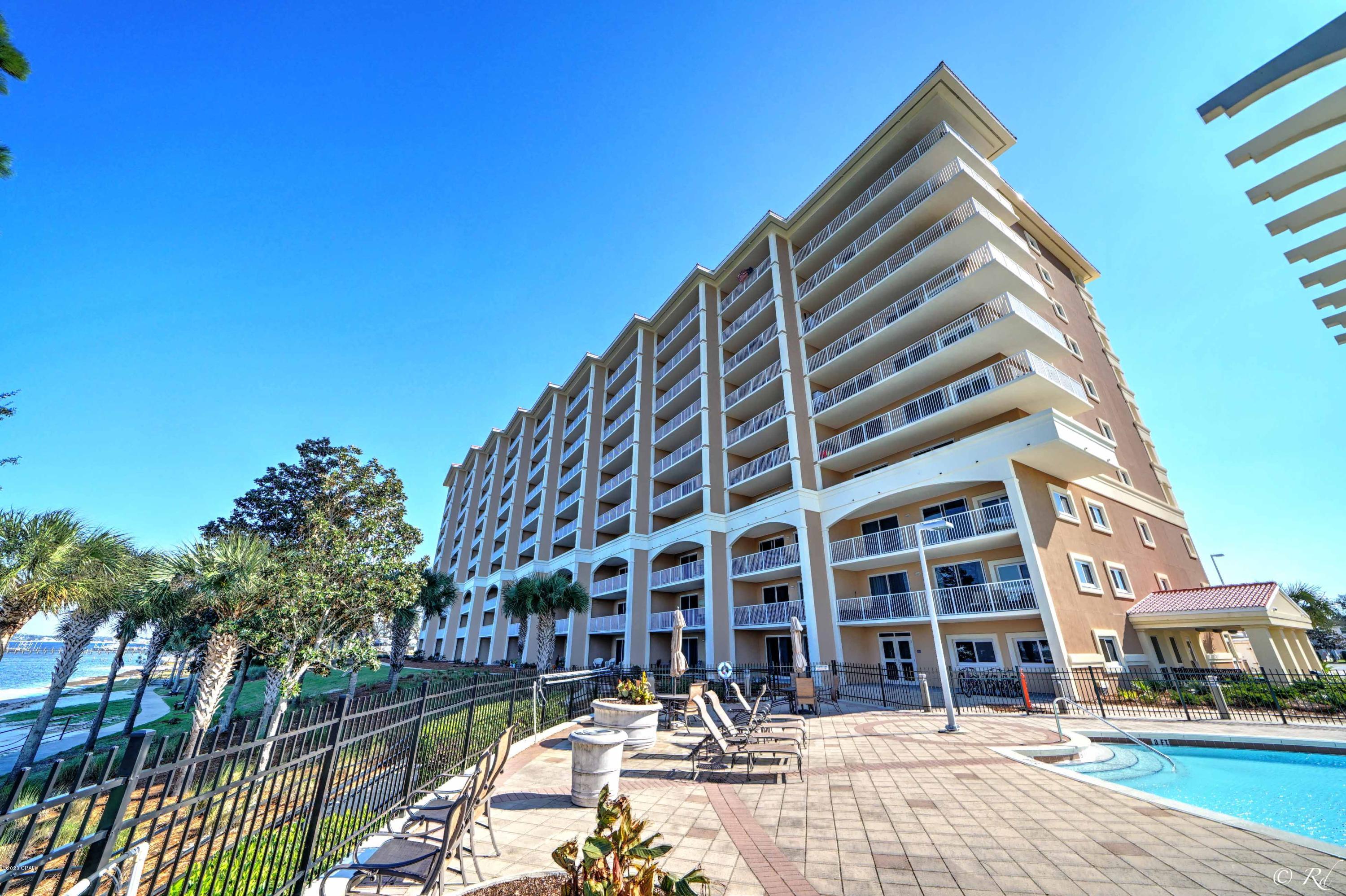 Magnolia Bay Club - Residential