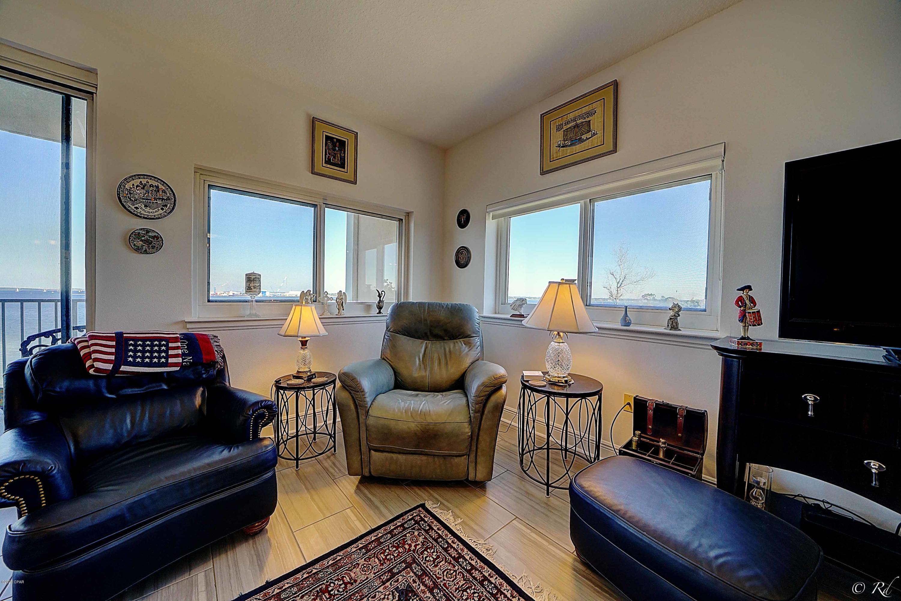 Magnolia Bay Club - Residential