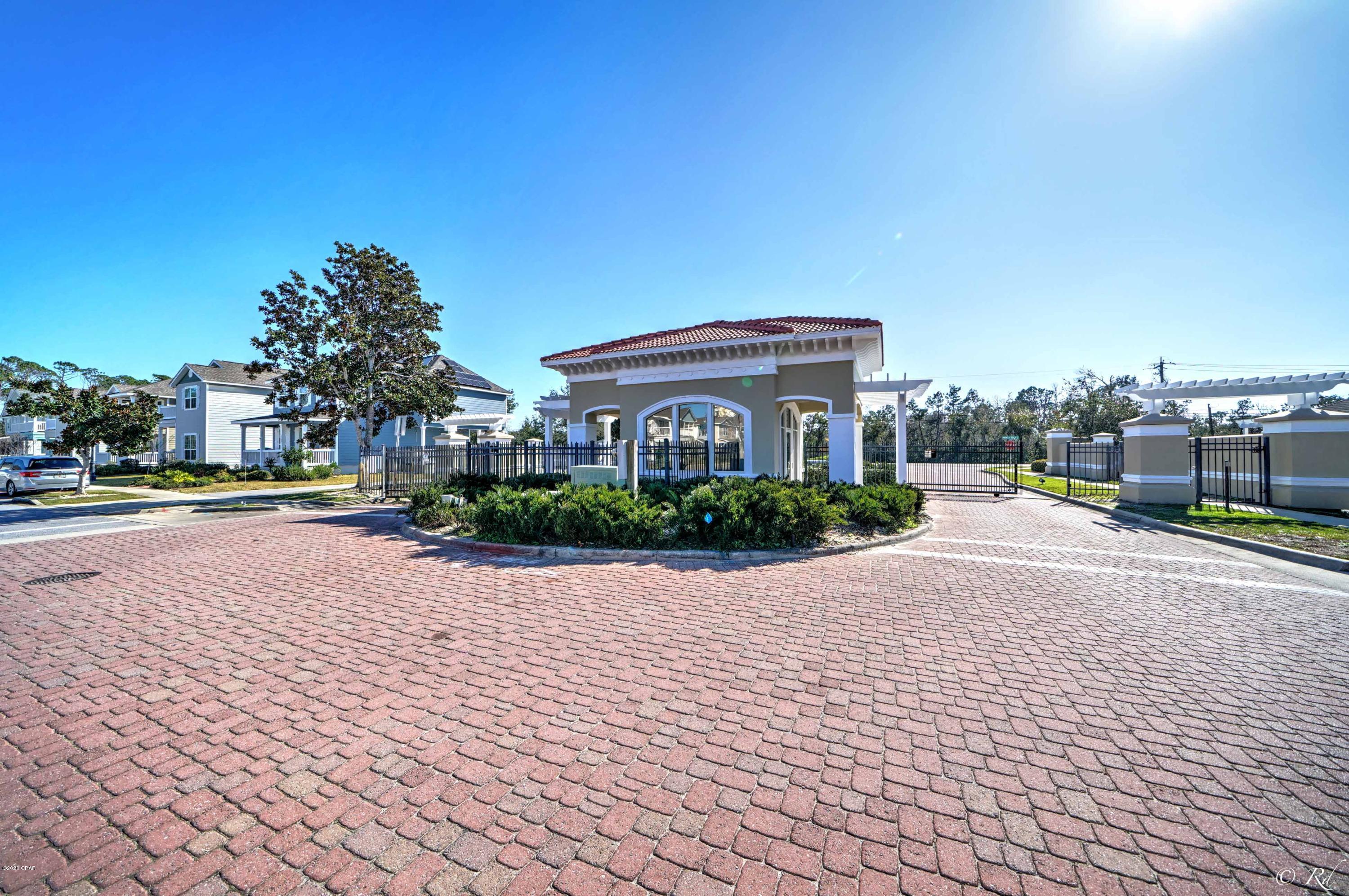 Magnolia Bay Club - Residential