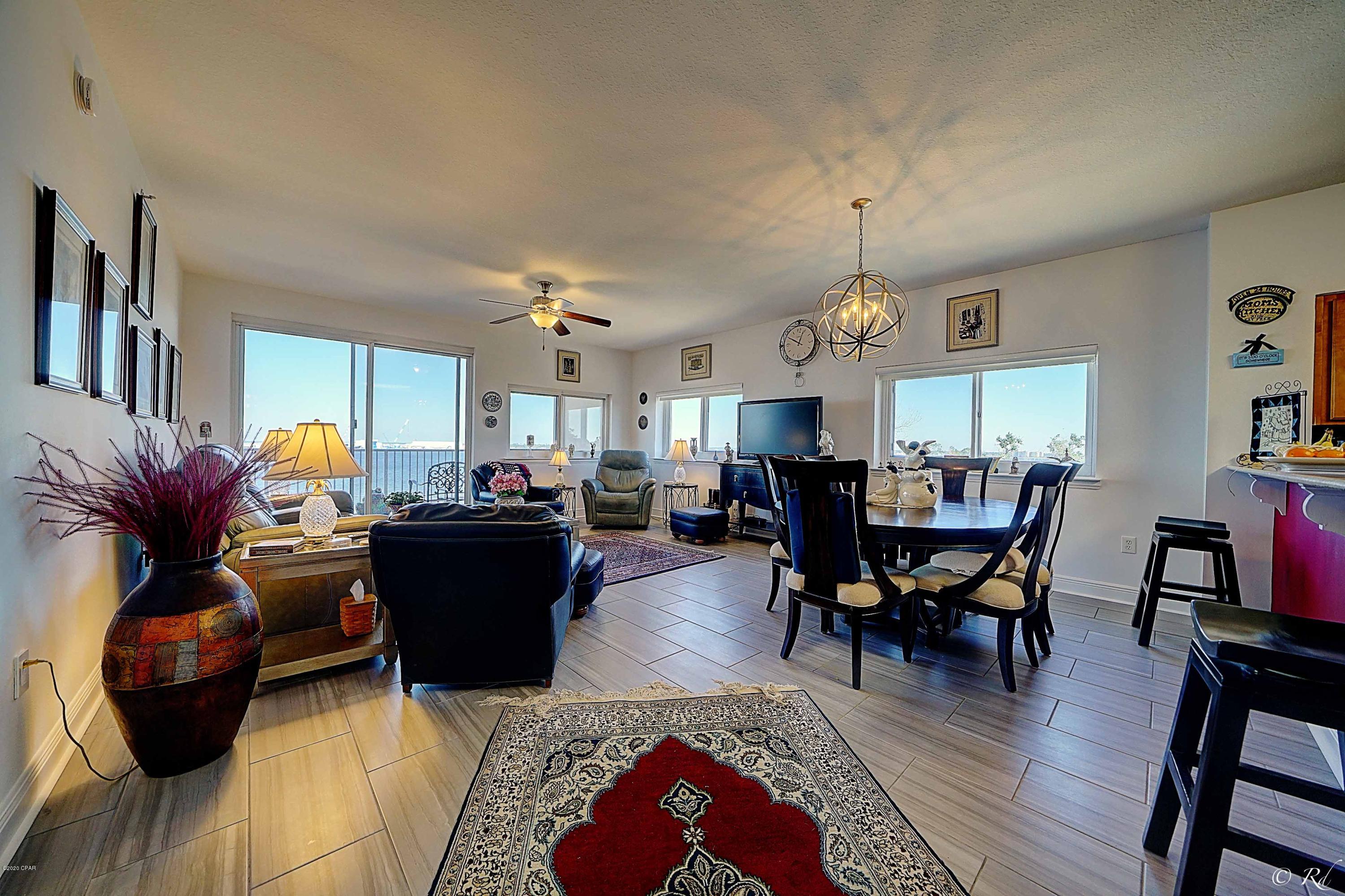 Magnolia Bay Club - Residential