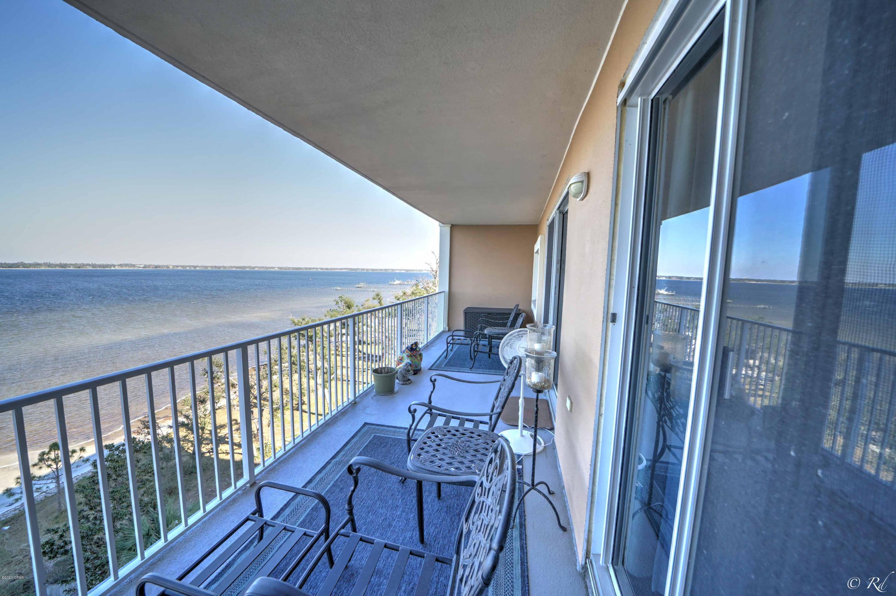 Magnolia Bay Club - Residential