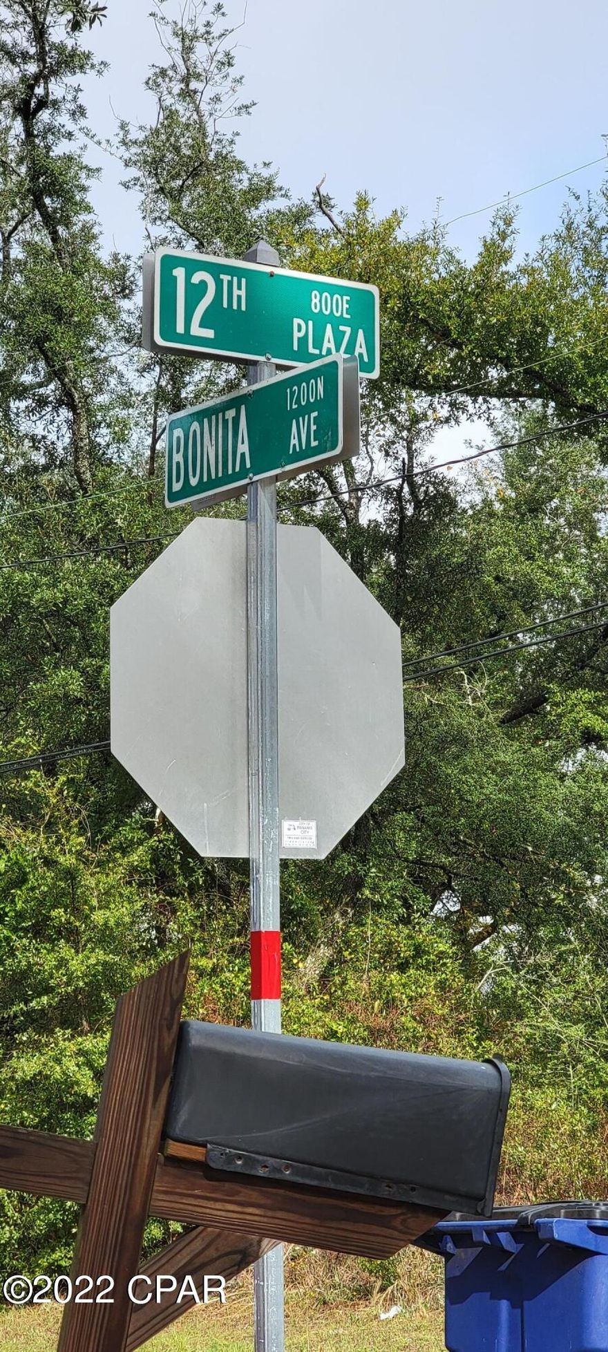 Fire Sale price  Cash Is Best 



Great quite little spot behind the hospital close to downtown. Bay medical is just around the corner so if you need to be close to work. Build a home to rent to the hospital staff. Traveling nurses always like to stay close to the job there working. Call your agent today and invest that money sitting around. stale money dont make money. All information on this lot to be Verified by the buyer or buyers agent Thank you.