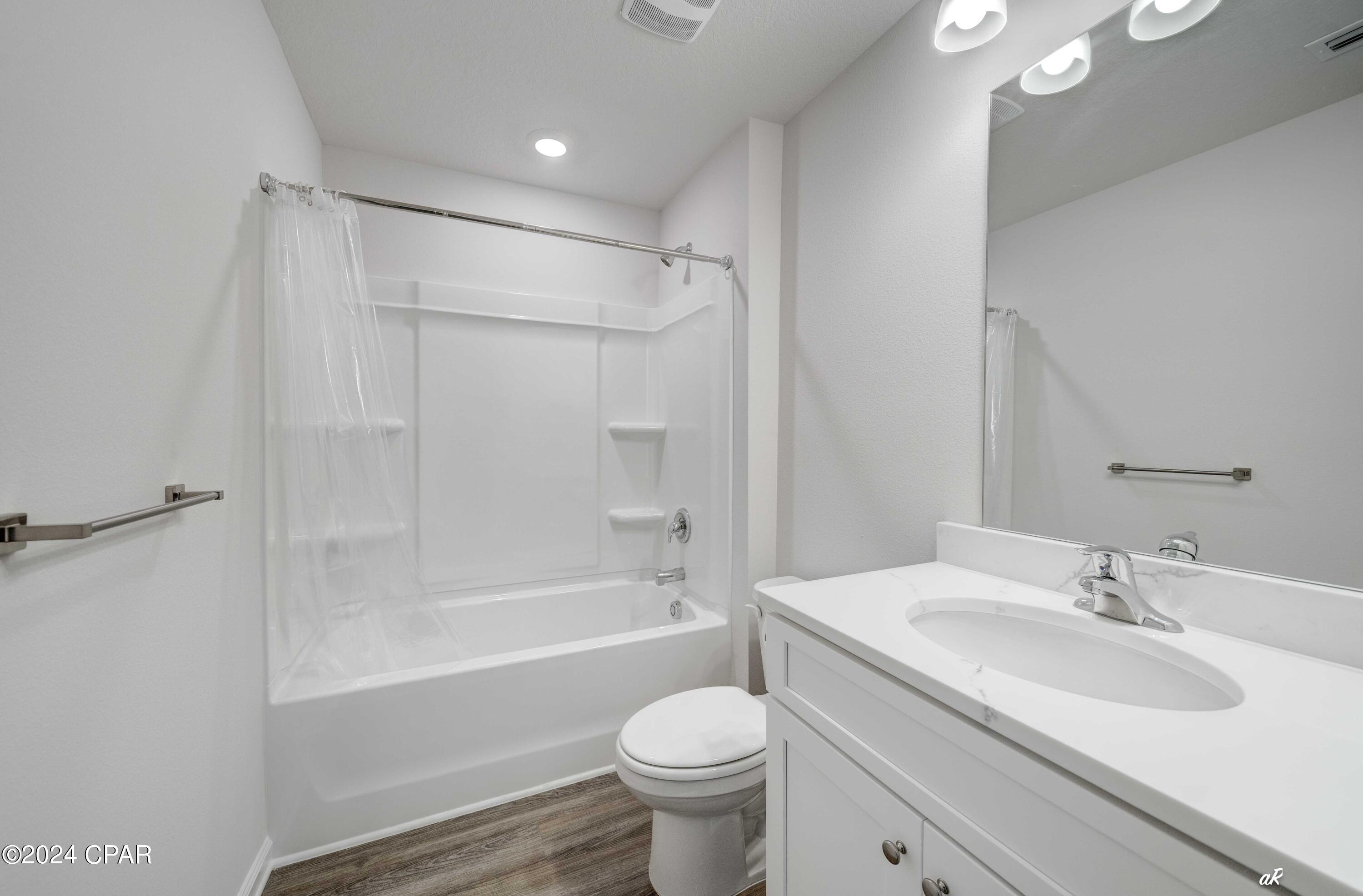 [No Recorded Subdiv] - Residential Lease