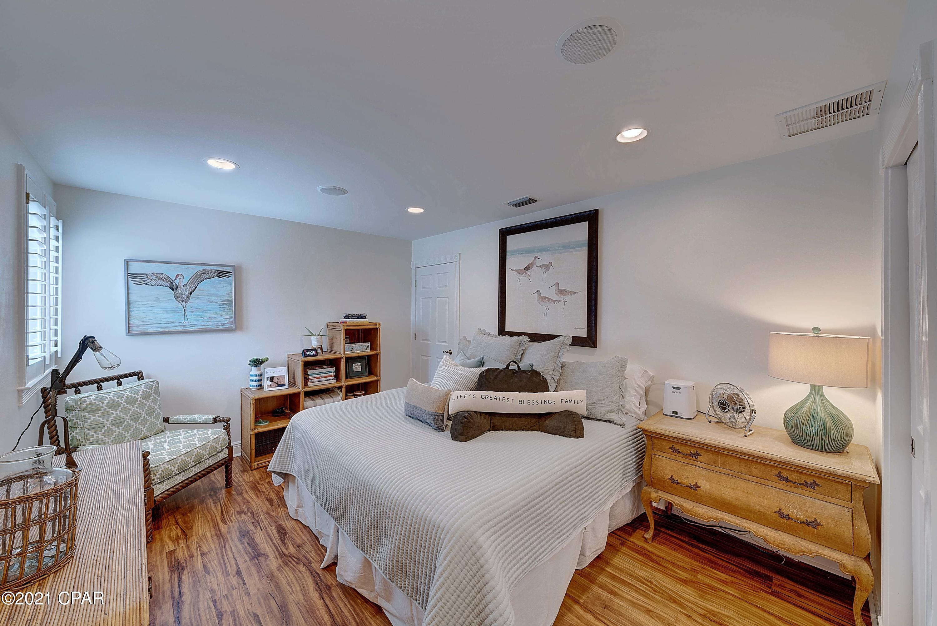 Bay Point Harbour Villas - Residential