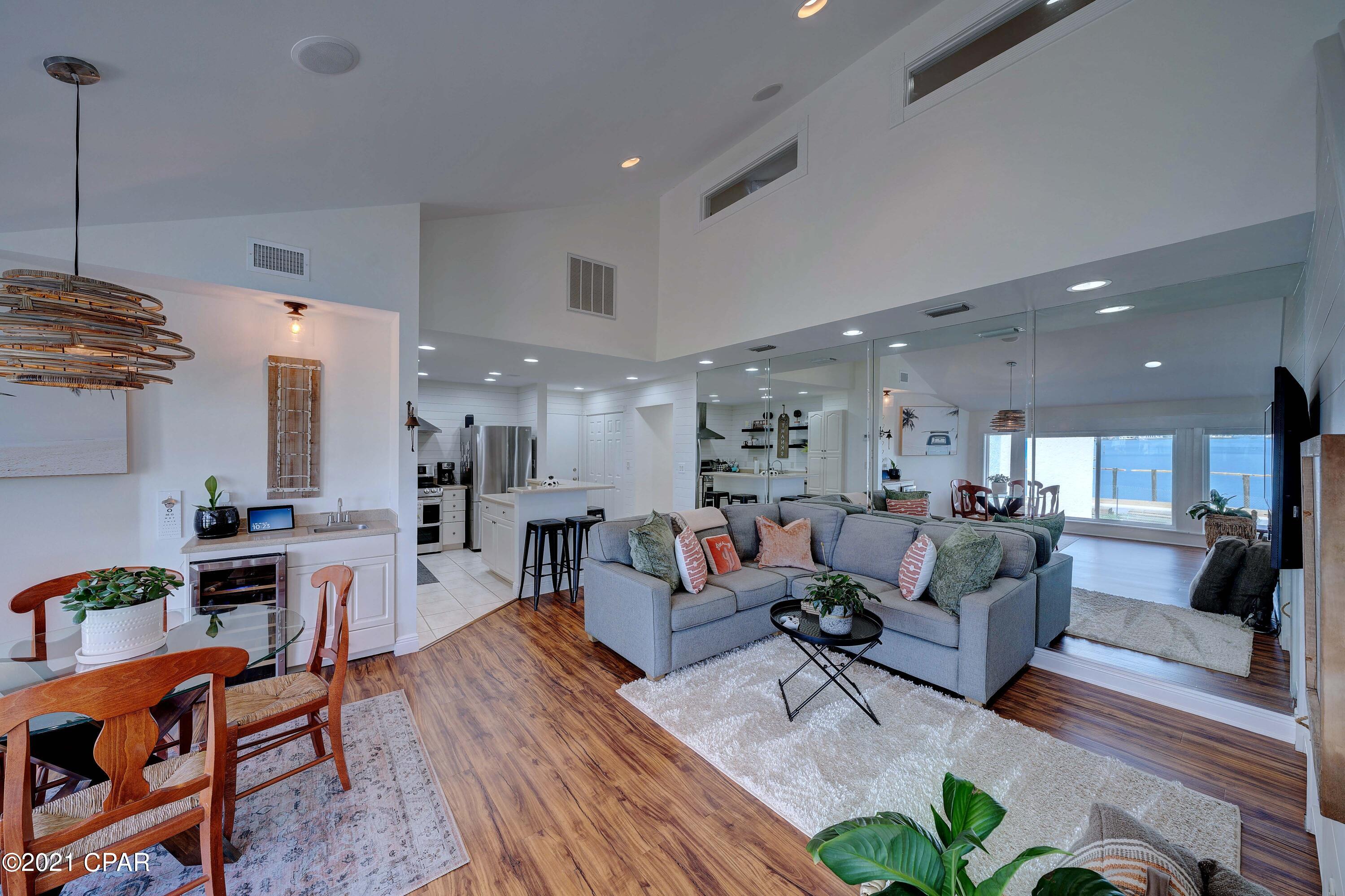 Bay Point Harbour Villas - Residential