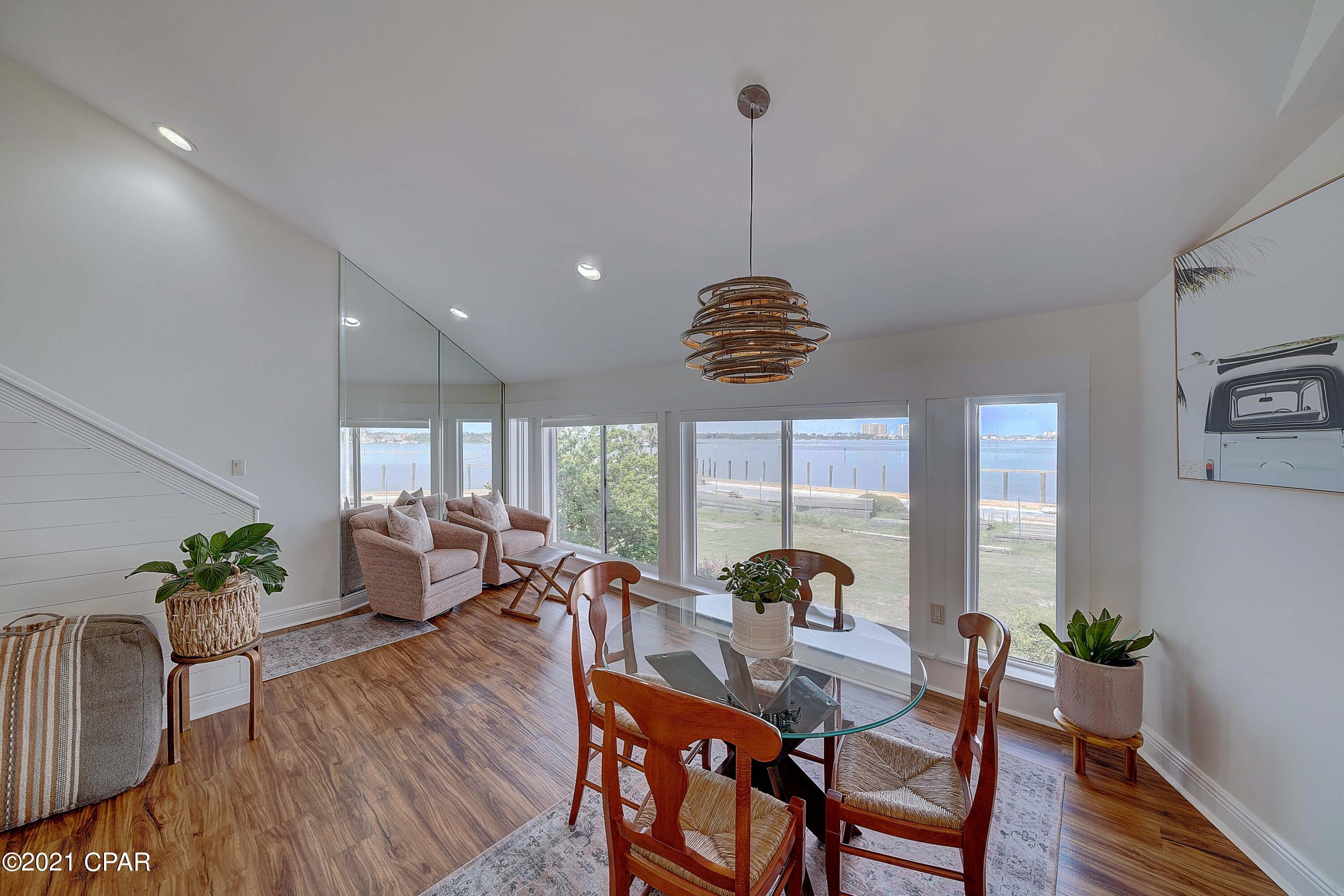 Bay Point Harbour Villas - Residential