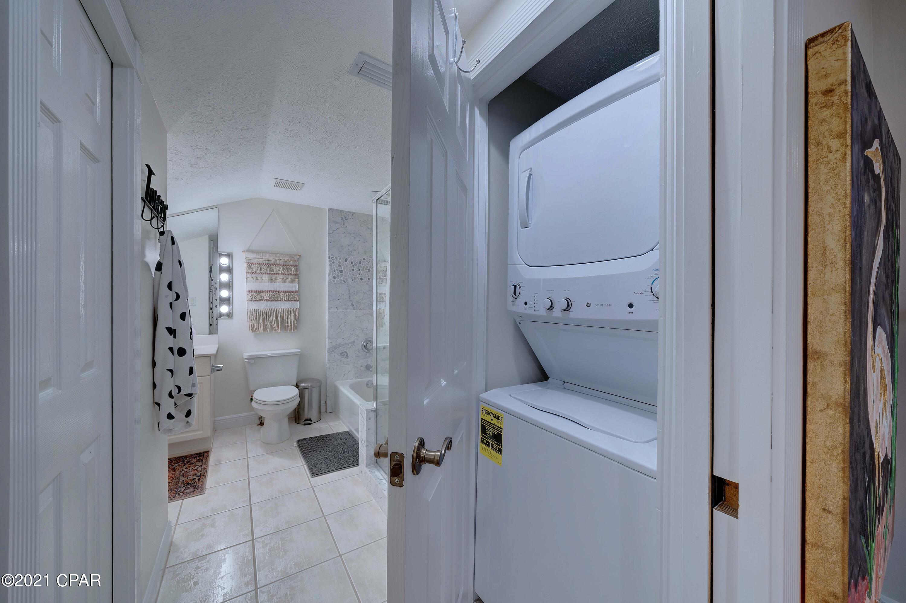 Bay Point Harbour Villas - Residential