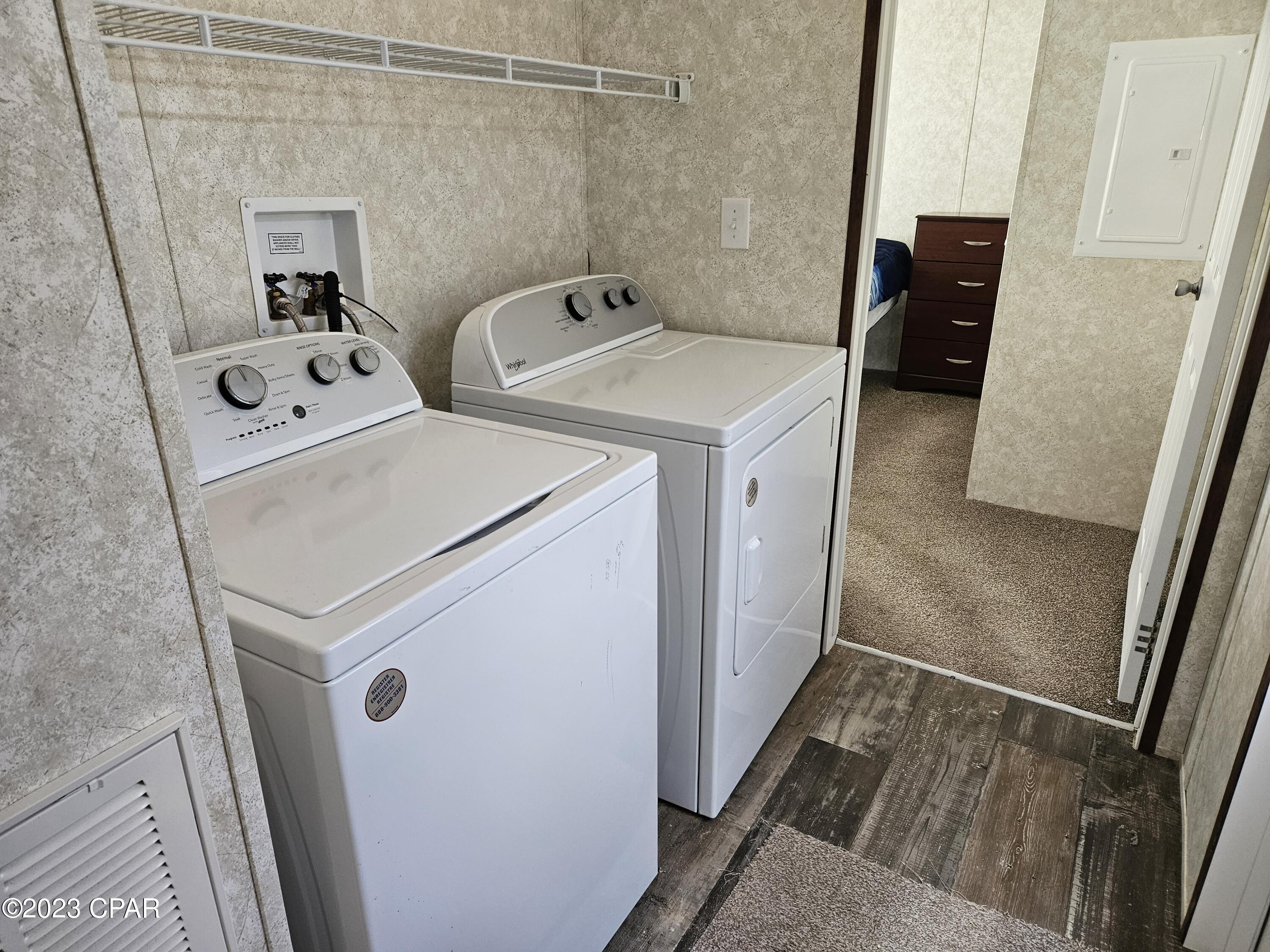 [No Recorded Subdiv] - Residential