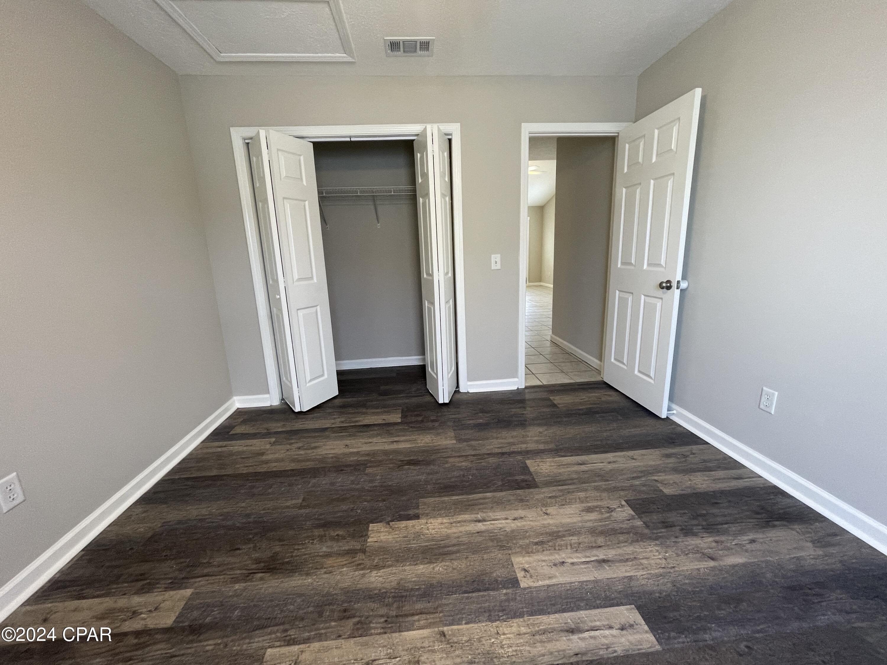 [No Recorded Subdiv] - Residential Lease