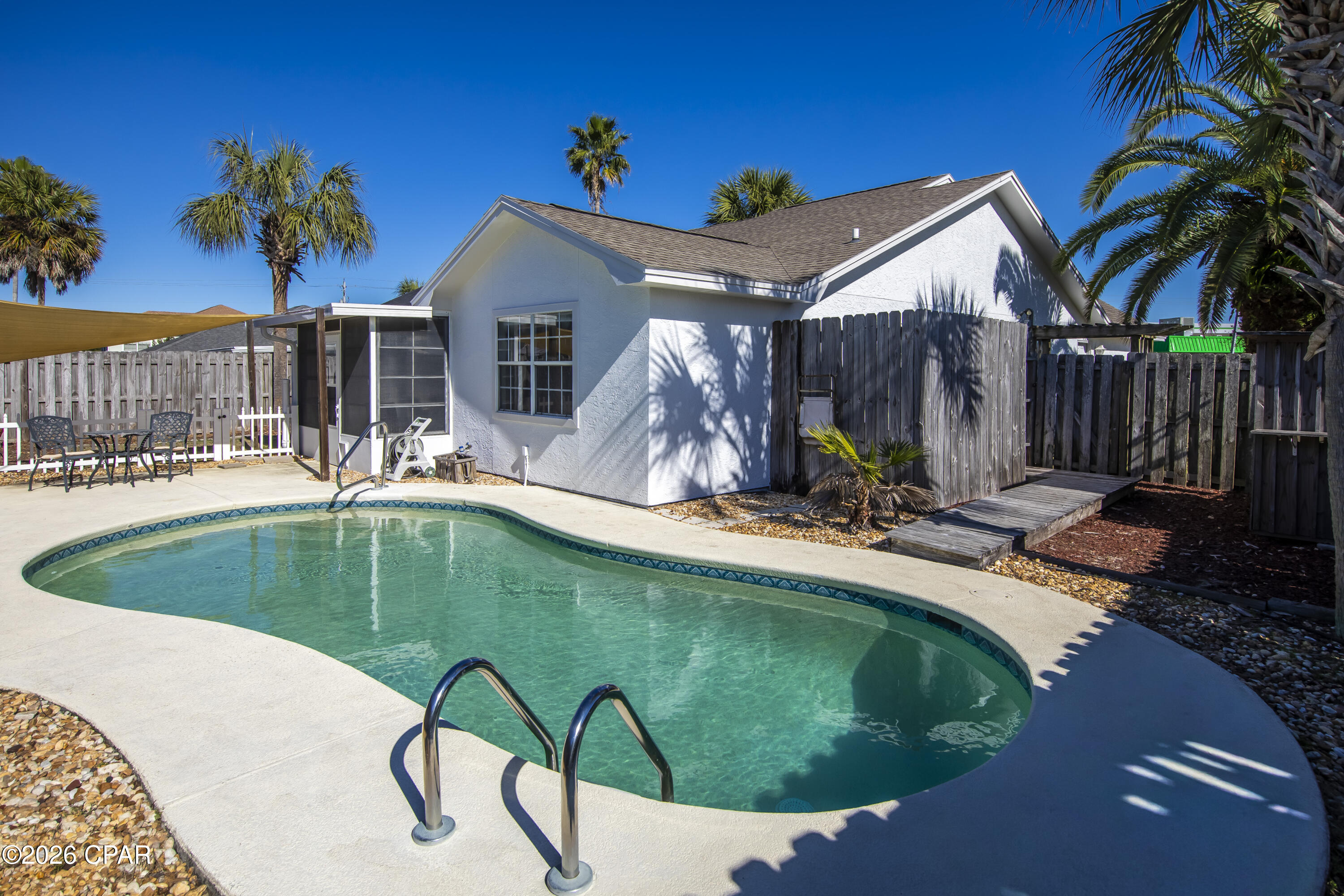 Bid-A-Wee - Residential