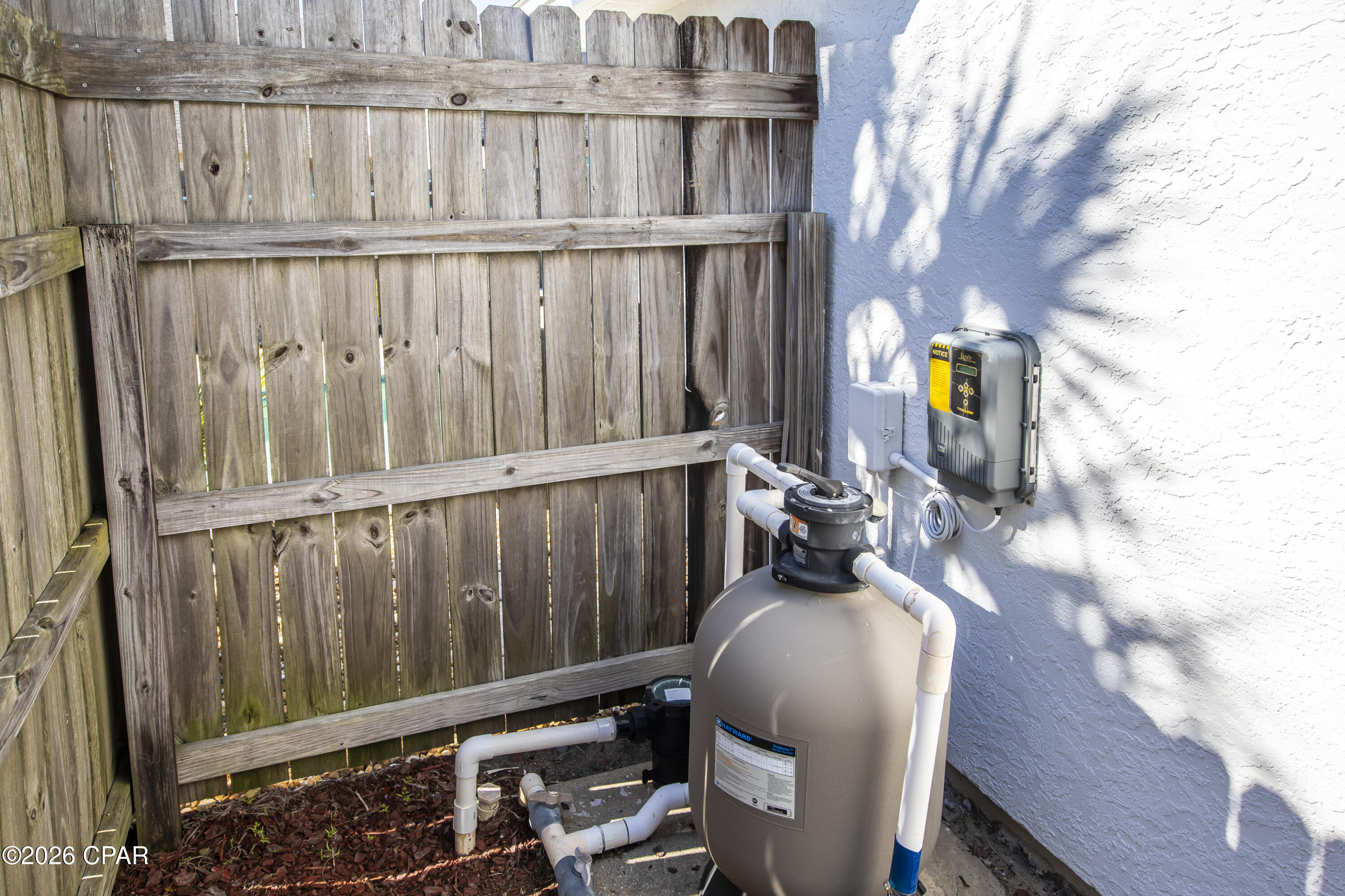 Bid-A-Wee - Residential