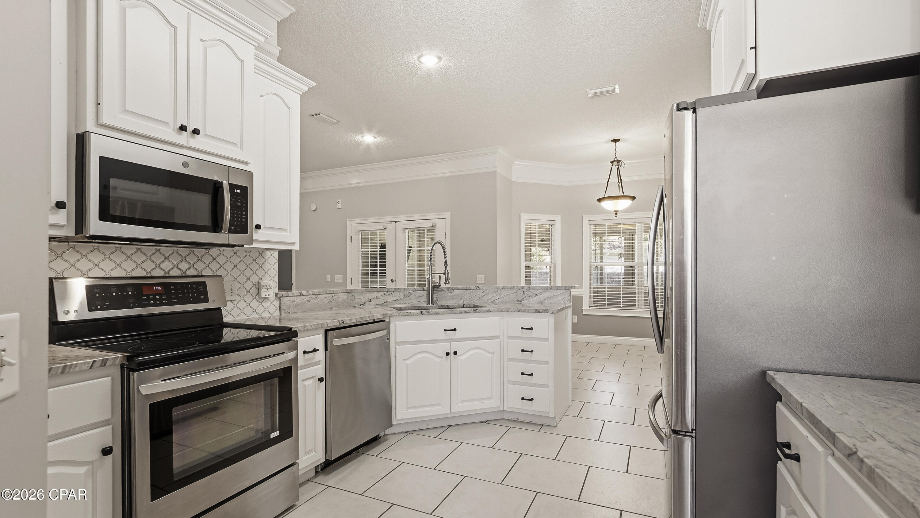 Colony Club Hrbr Ph 3 - Residential