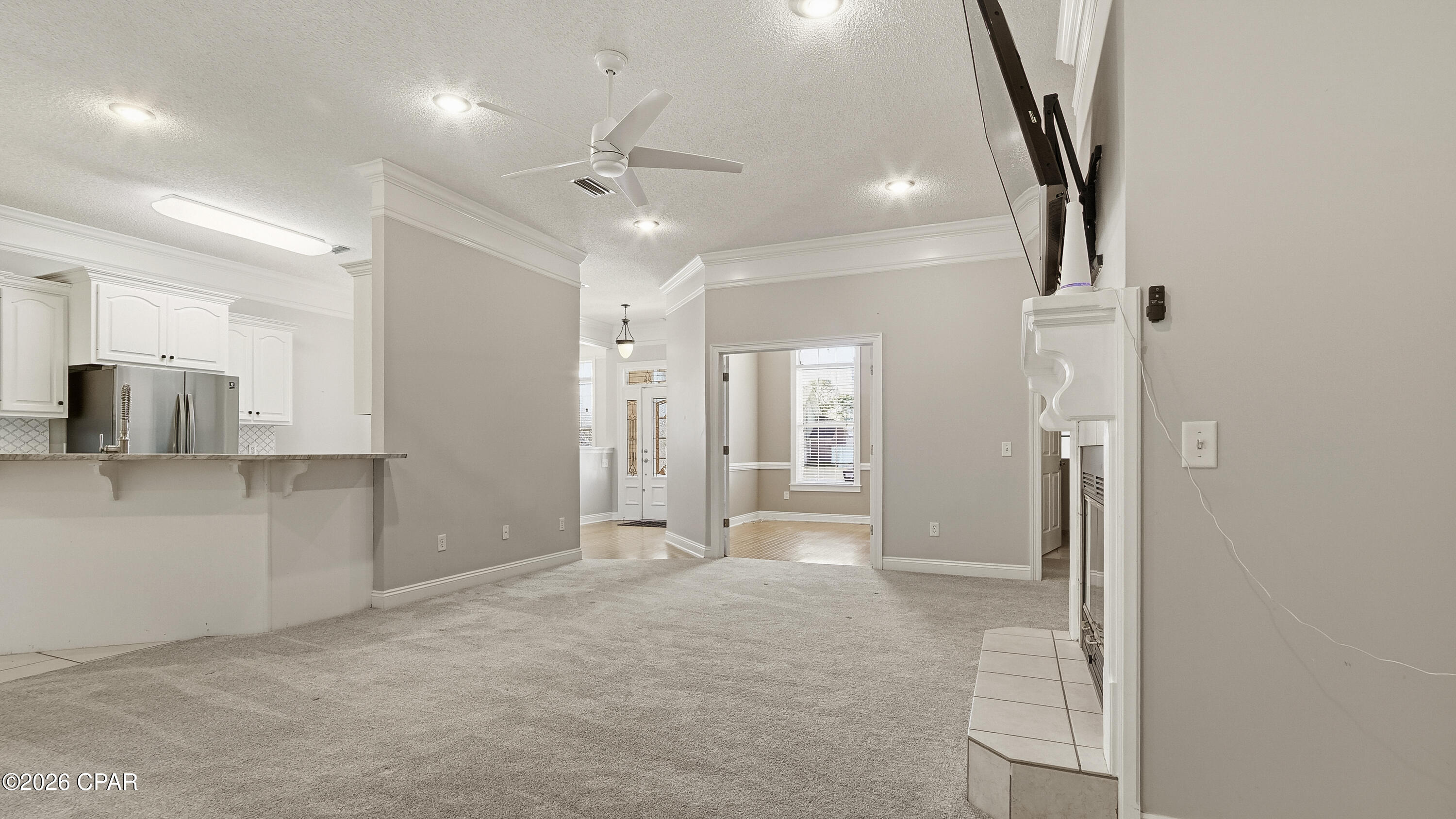 Colony Club Hrbr Ph 3 - Residential