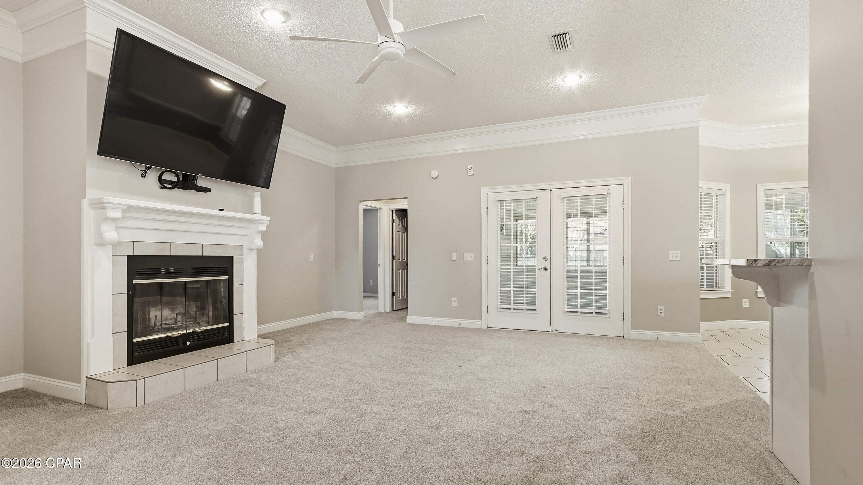 Colony Club Hrbr Ph 3 - Residential