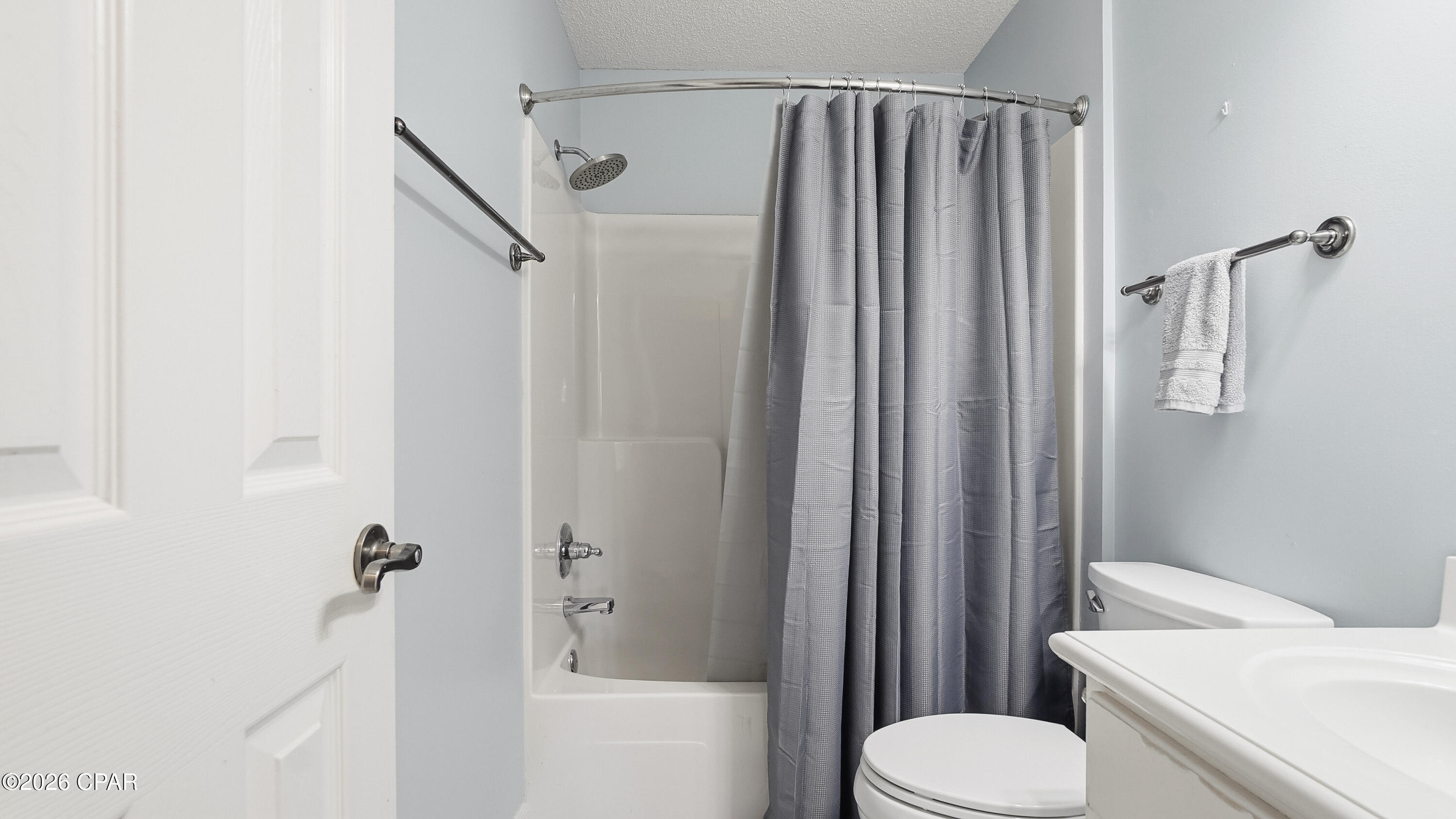 Colony Club Hrbr Ph 3 - Residential