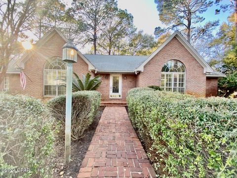 A home in Apalachicola