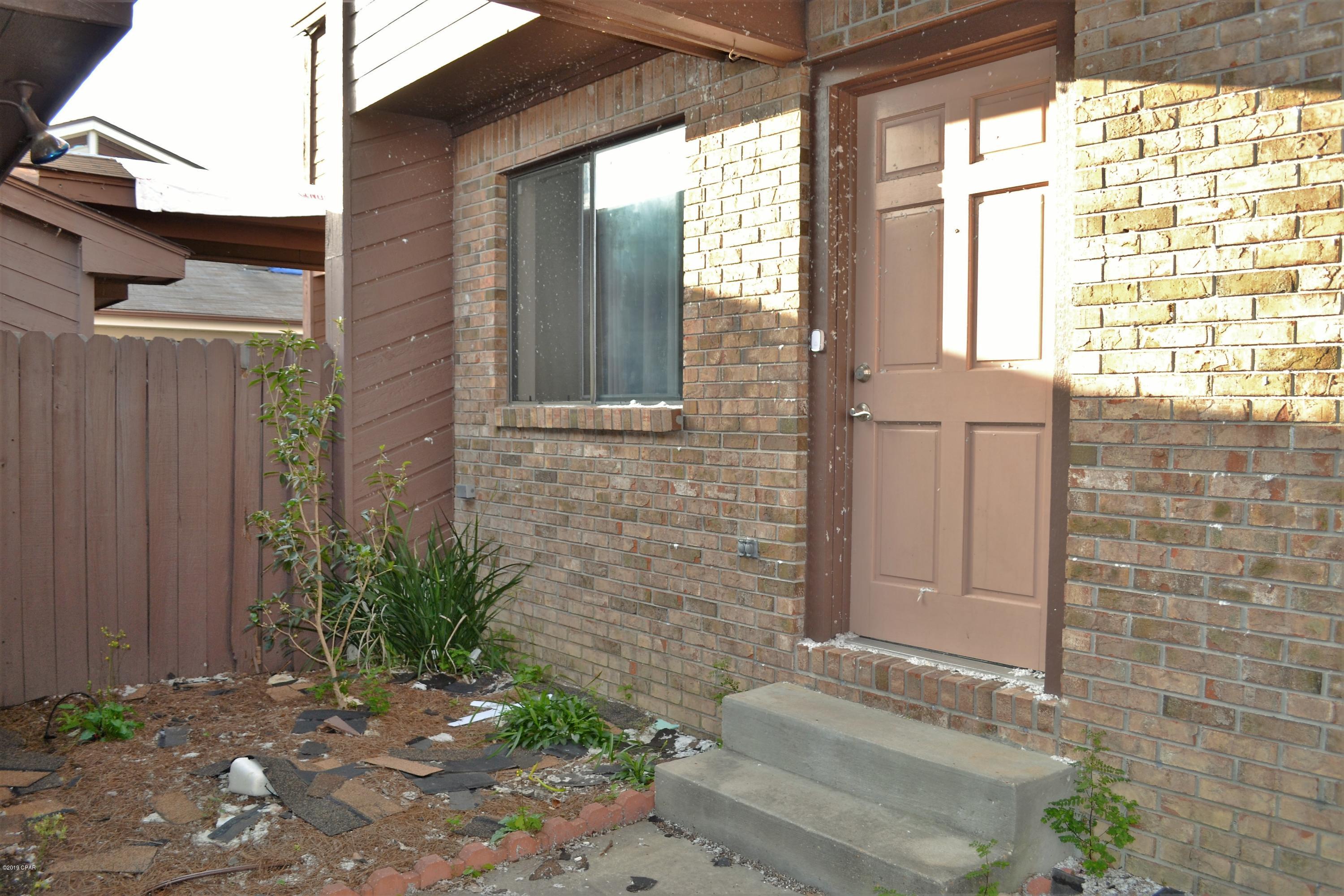 Lake Marin - Residential