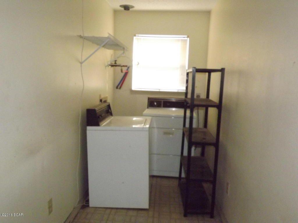 Boat Race Estates - Residential