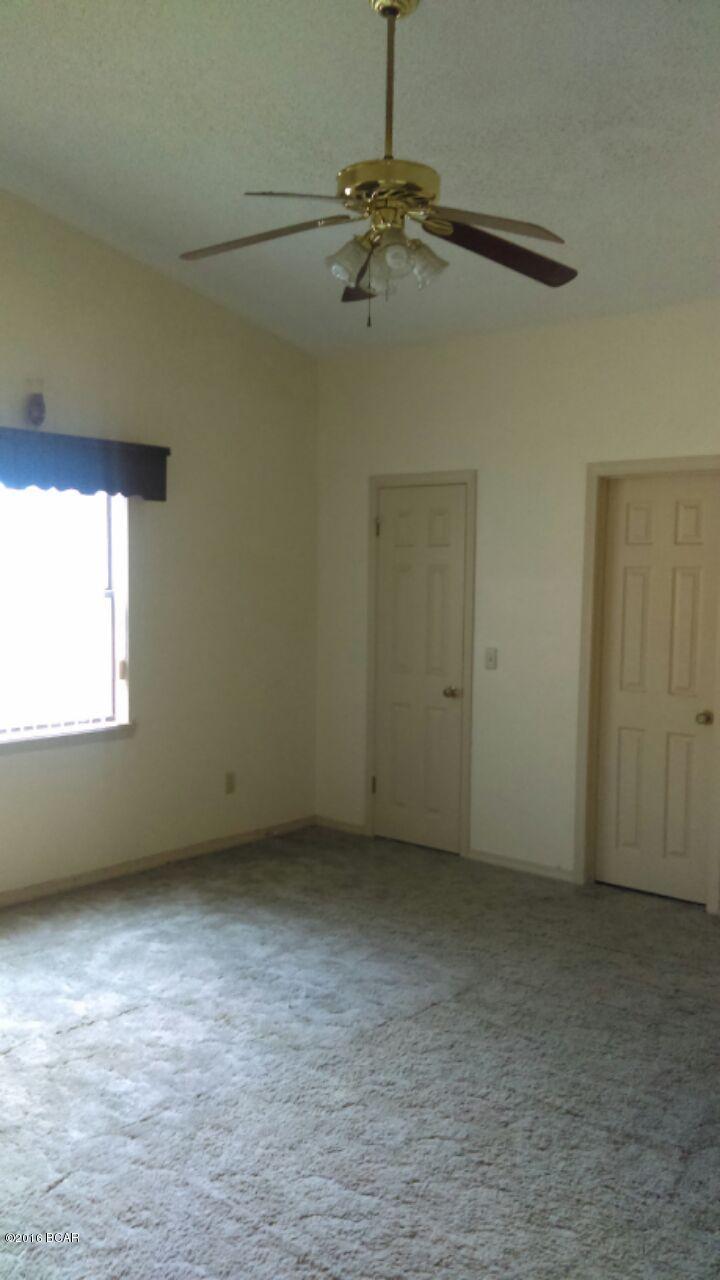 Boat Race Estates - Residential