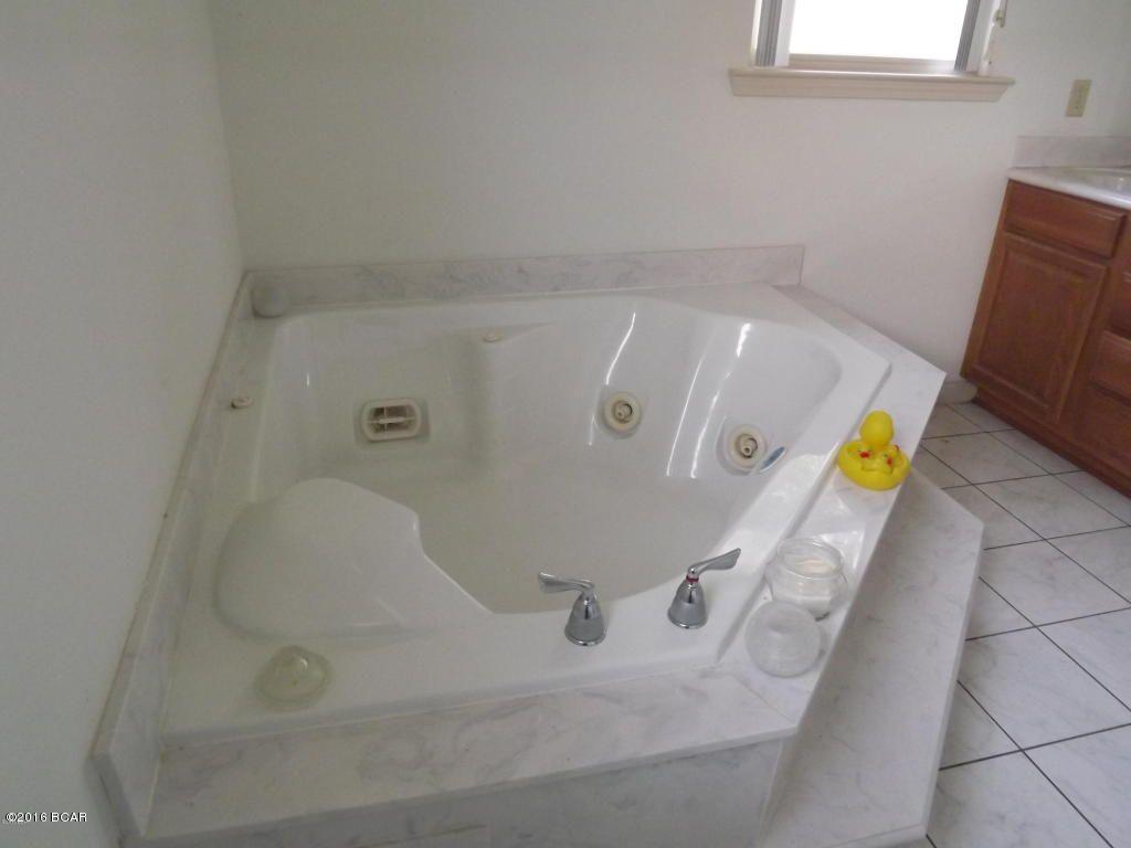 Boat Race Estates - Residential