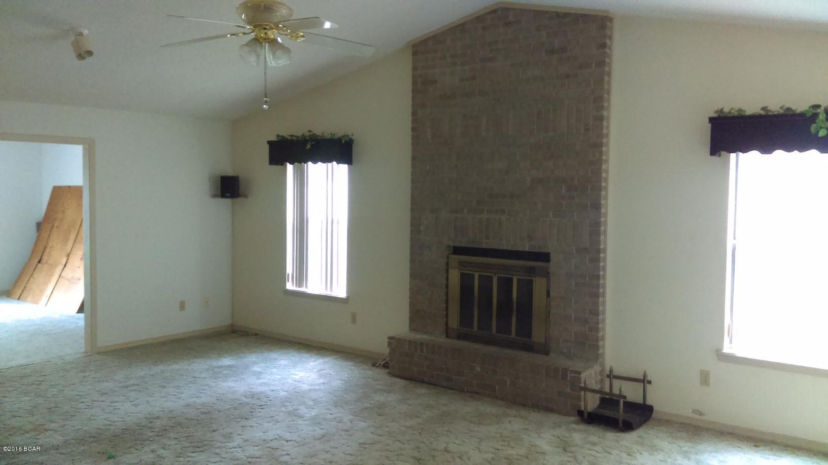 Boat Race Estates - Residential