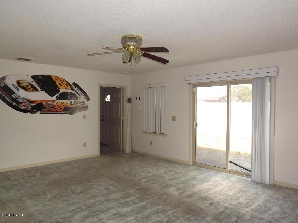 Boat Race Estates - Residential