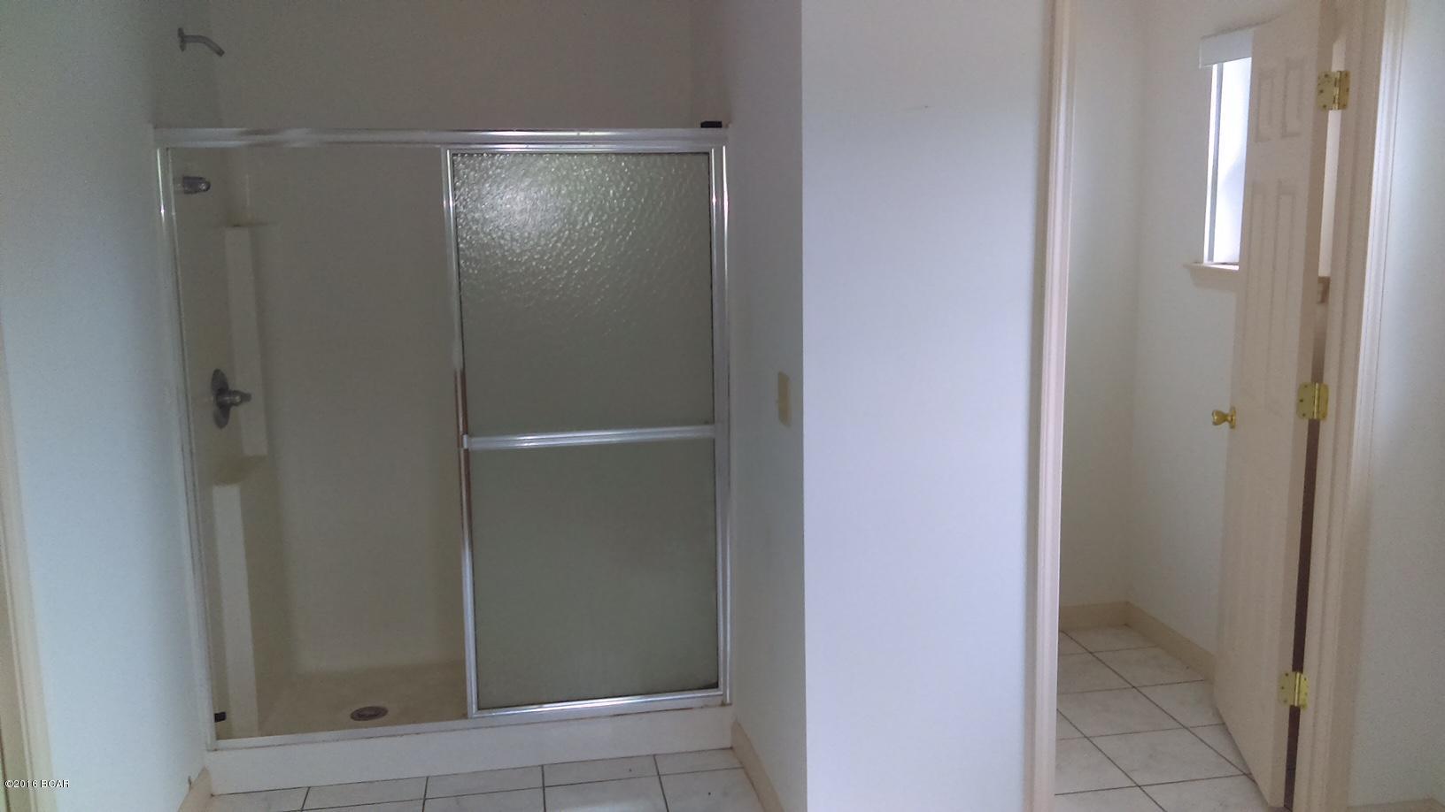 Boat Race Estates - Residential