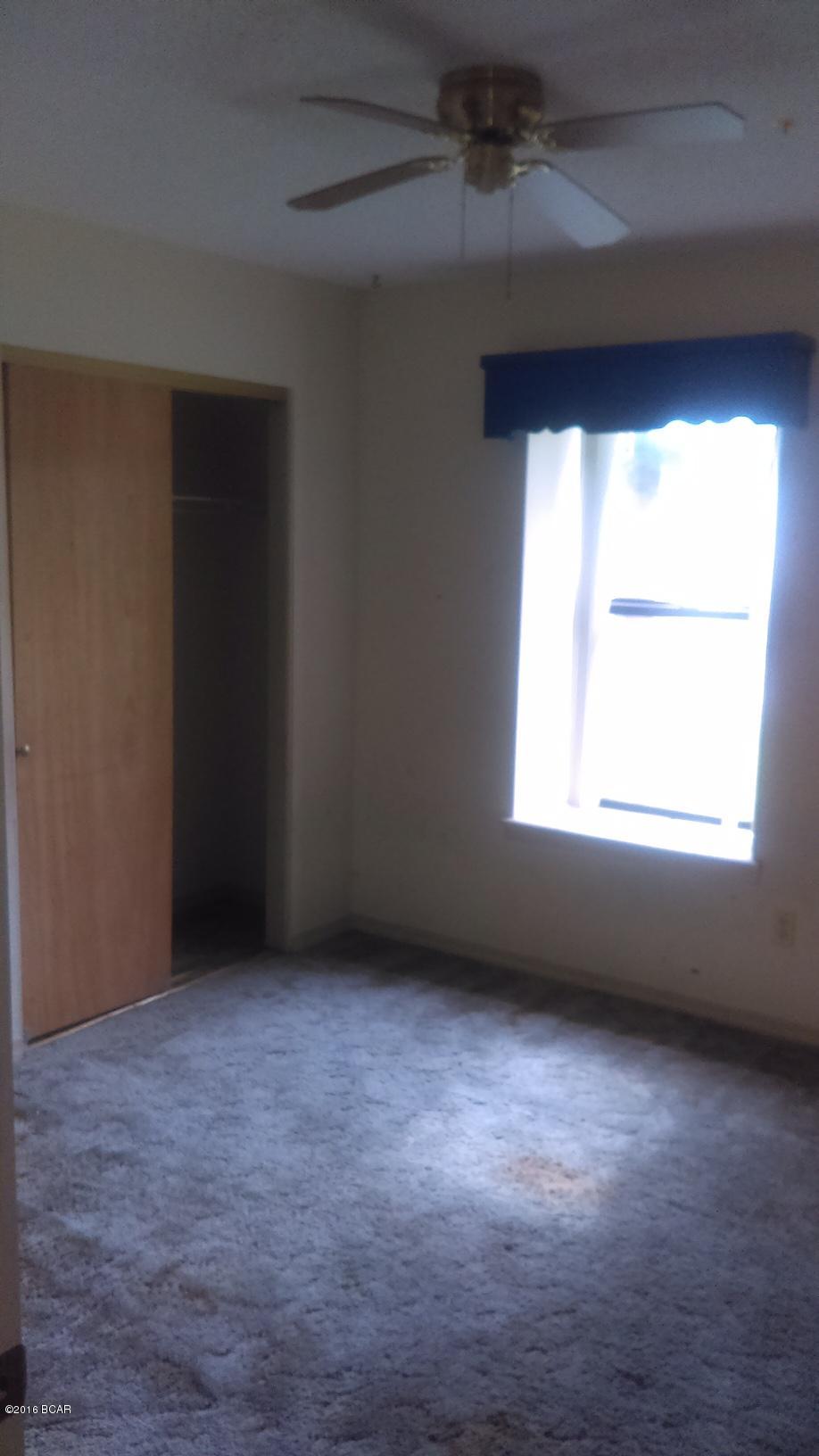 Boat Race Estates - Residential