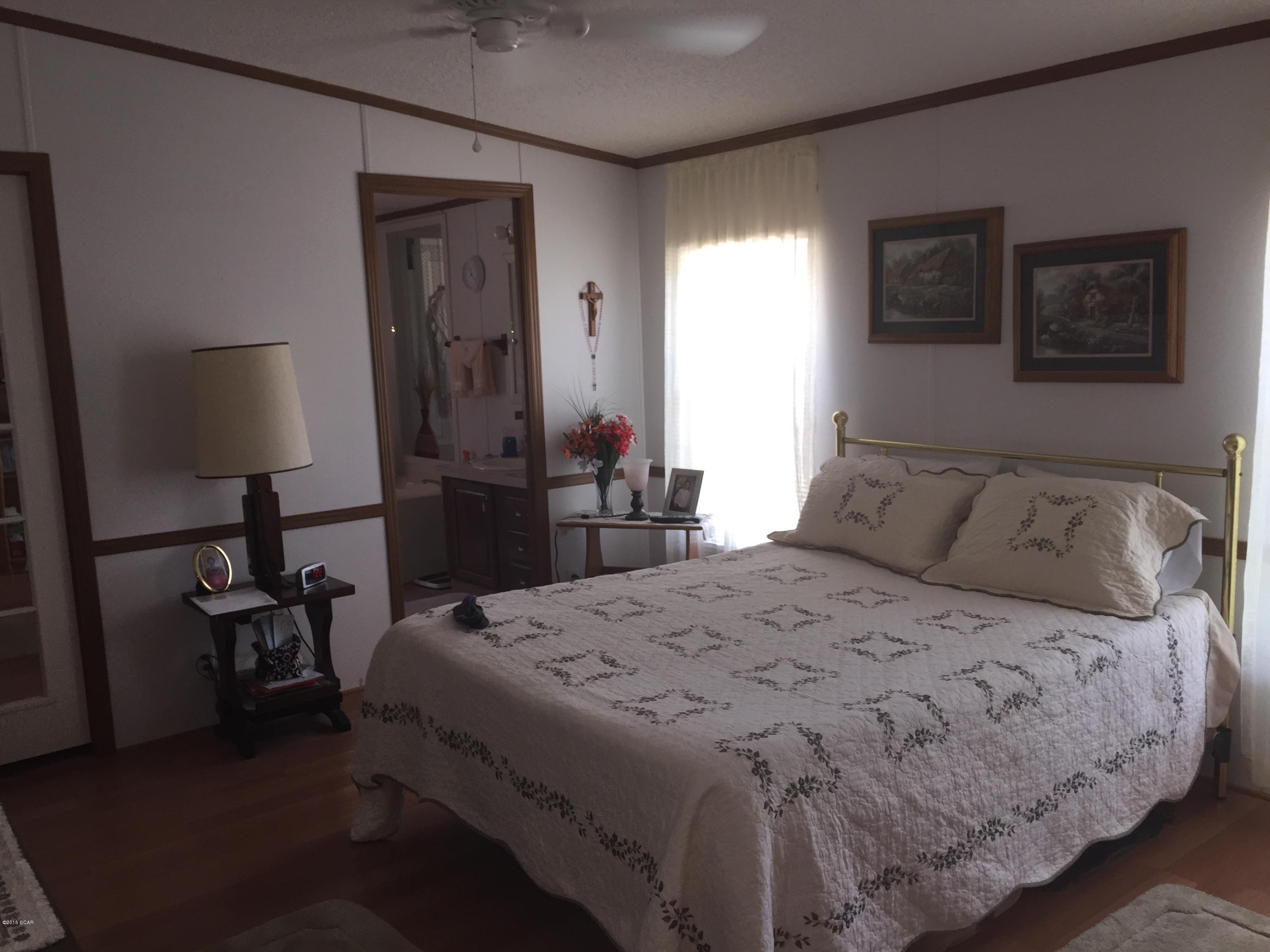 North Lagoon Oaks - Residential