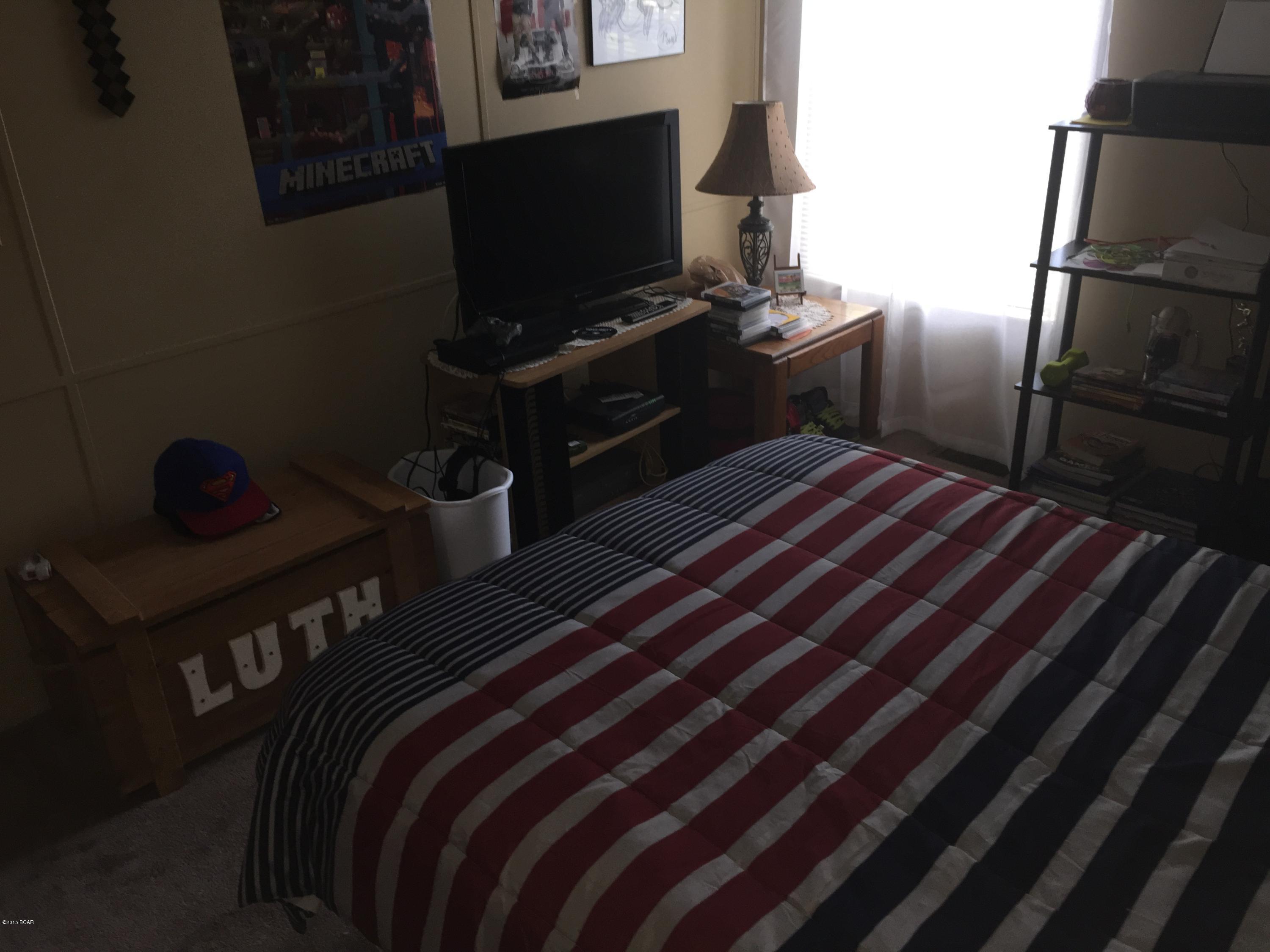 North Lagoon Oaks - Residential