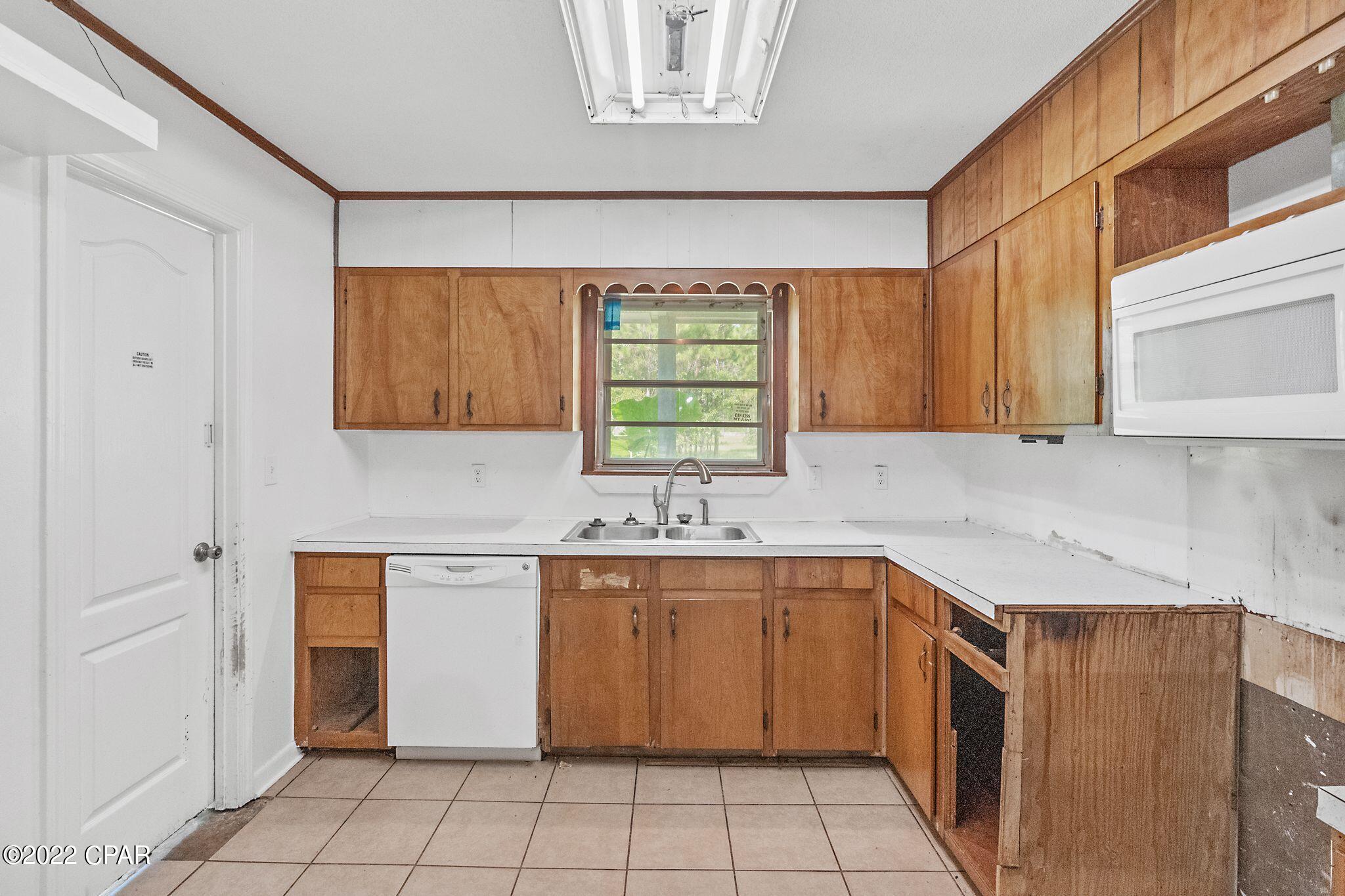 [No Recorded Subdiv] - Commercial Sale