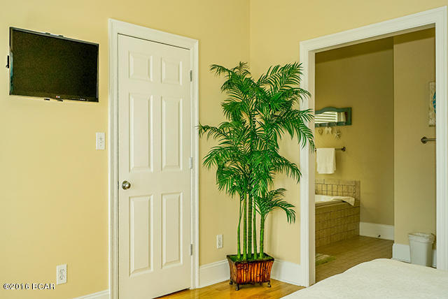 Treasure Island - Residential