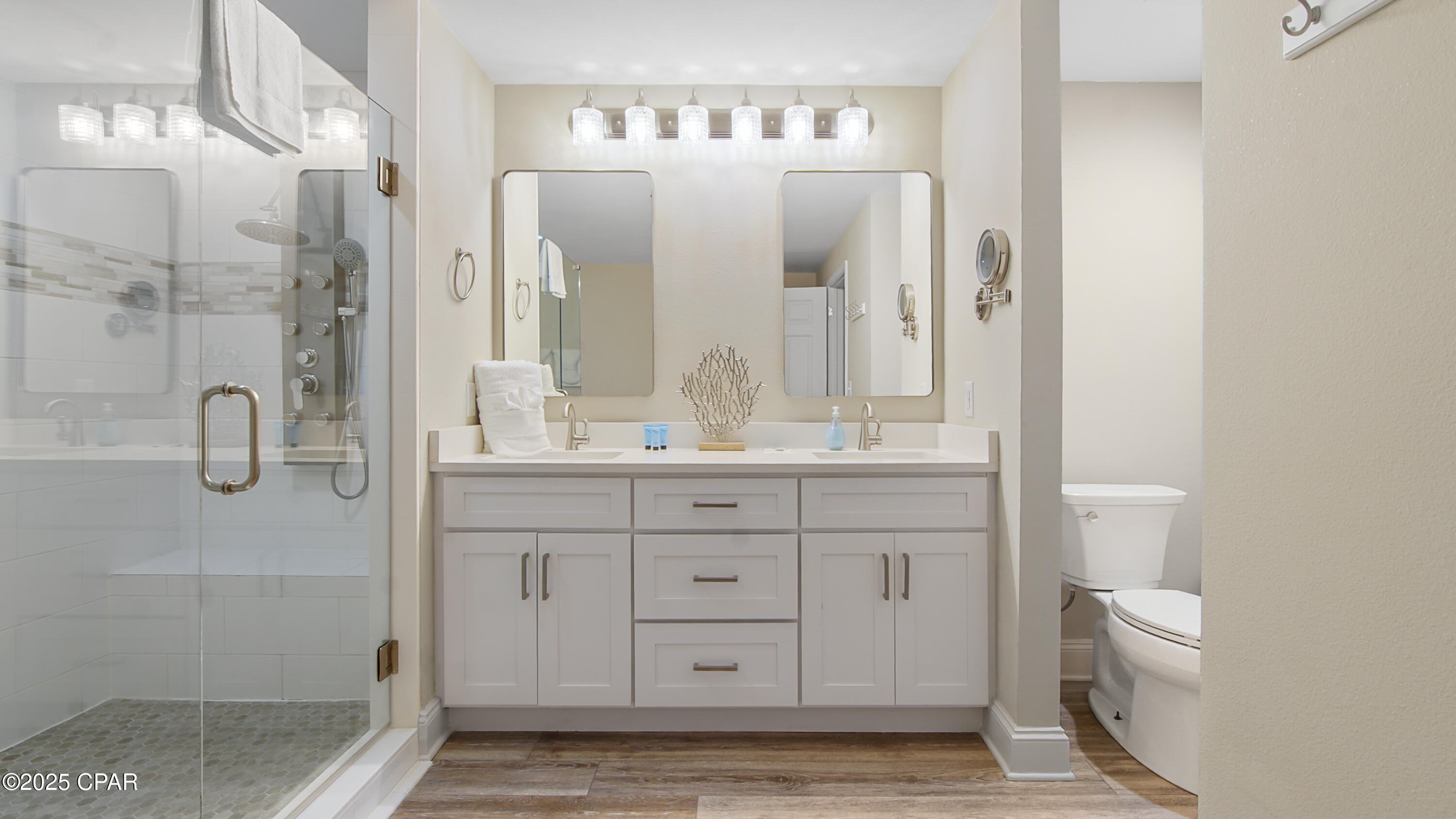 Laketown Wharf - Residential