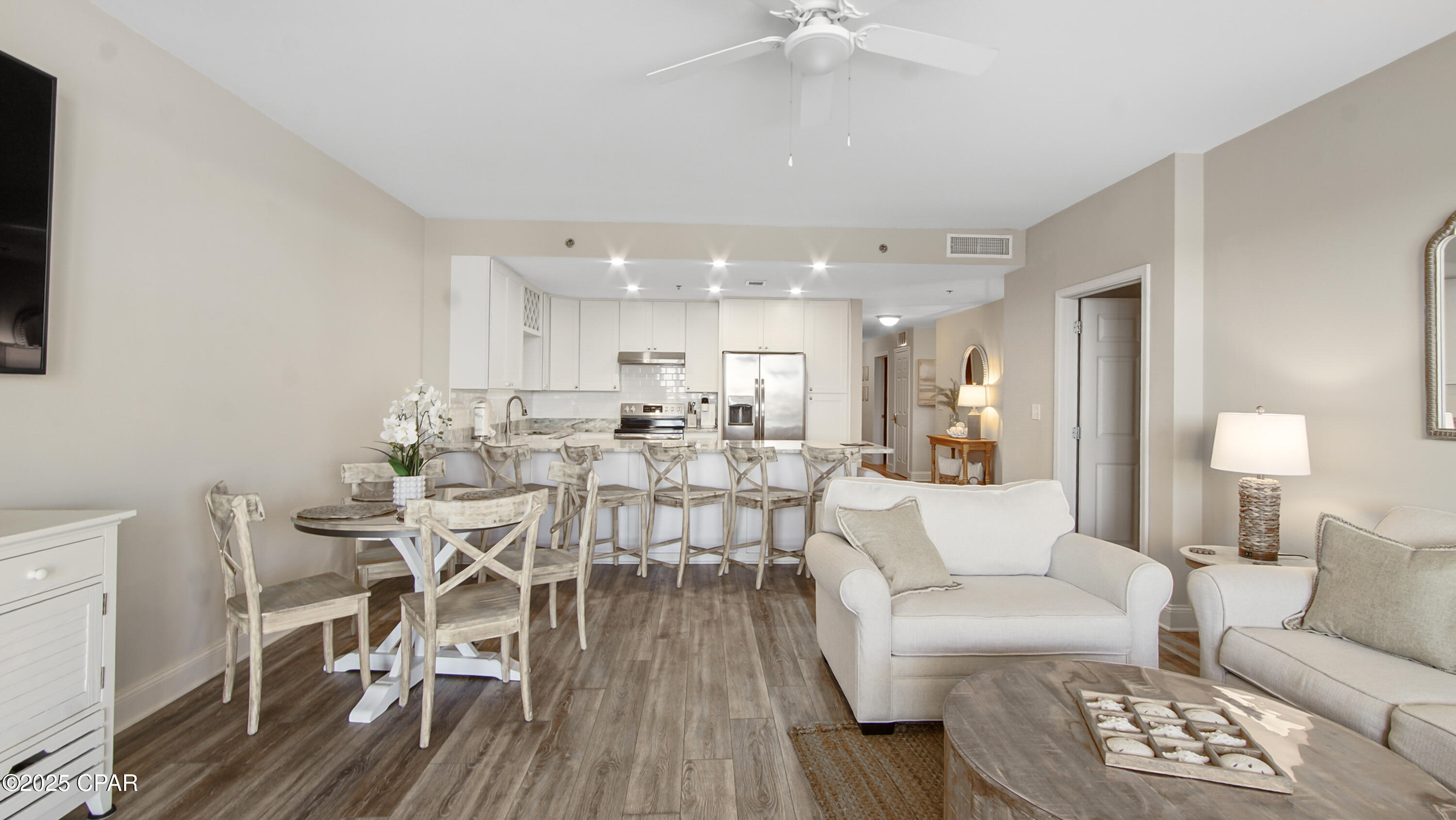 Laketown Wharf - Residential