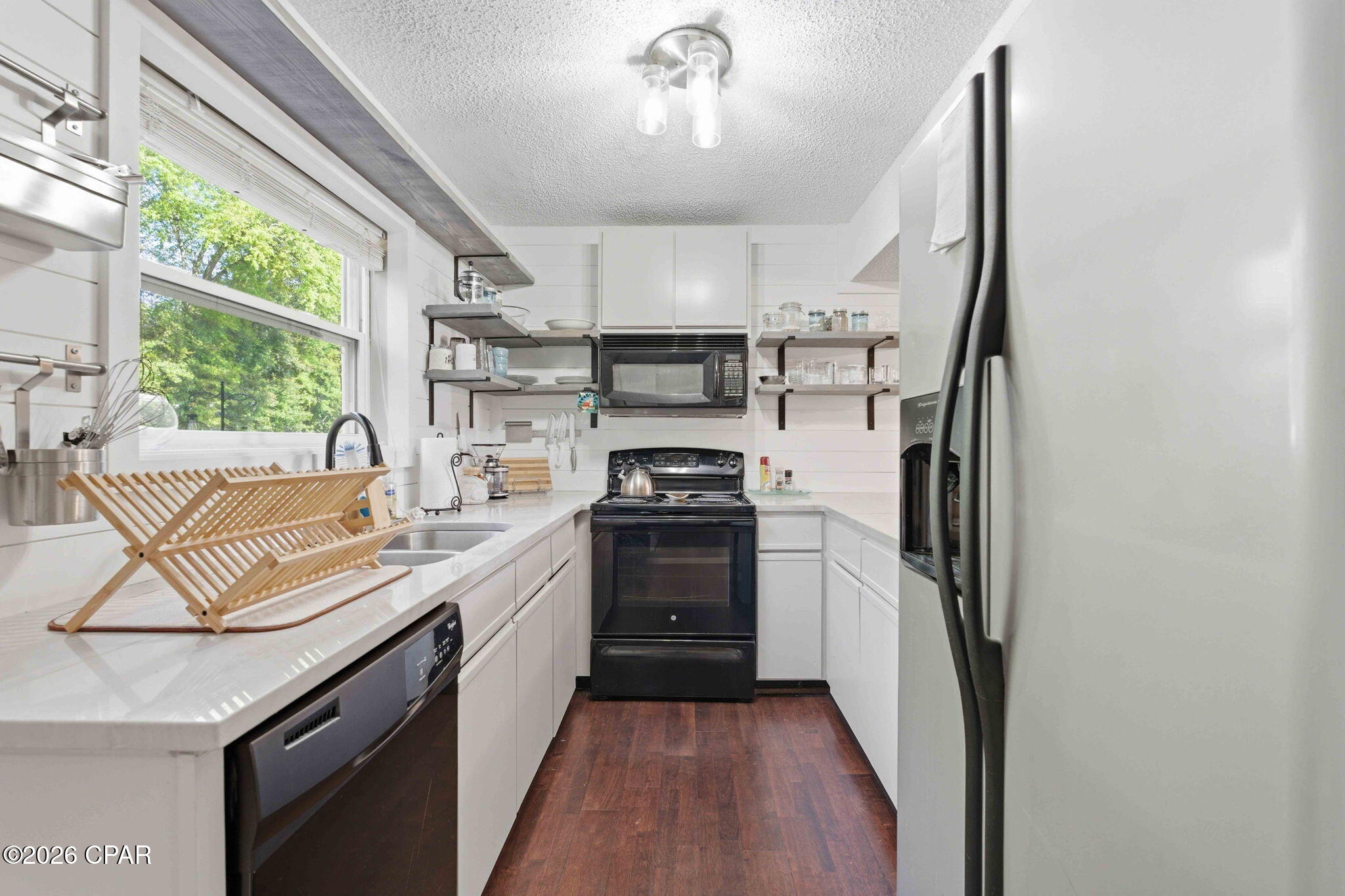 Landing At Lake Caroline - Residential