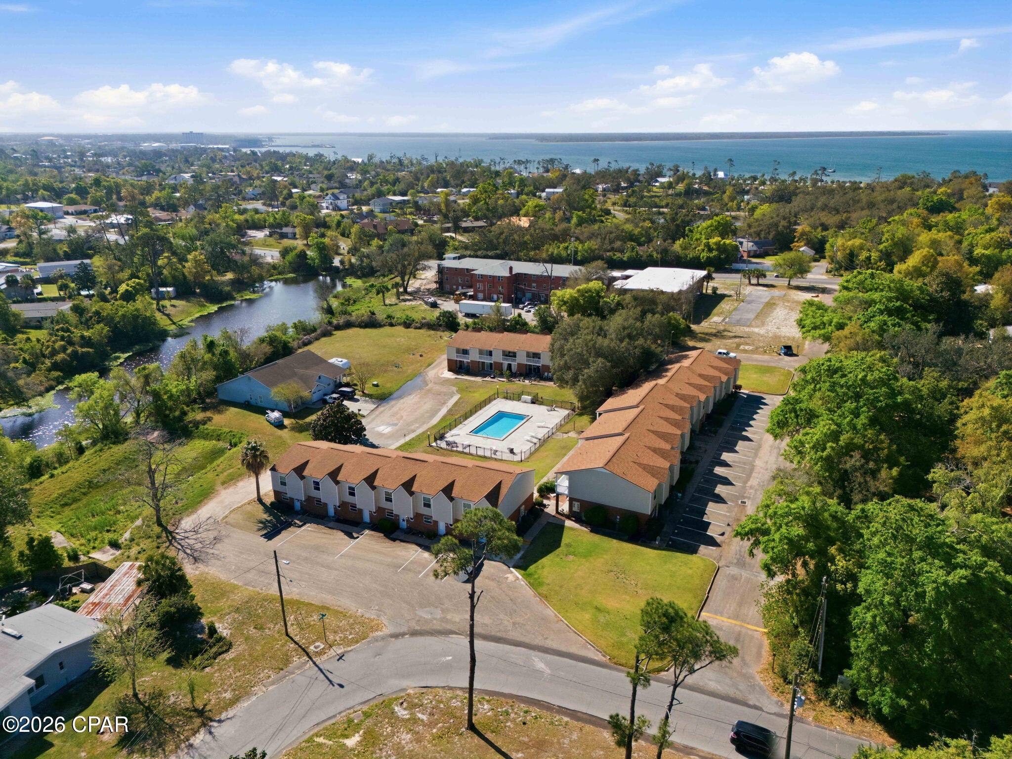 Landing At Lake Caroline - Residential