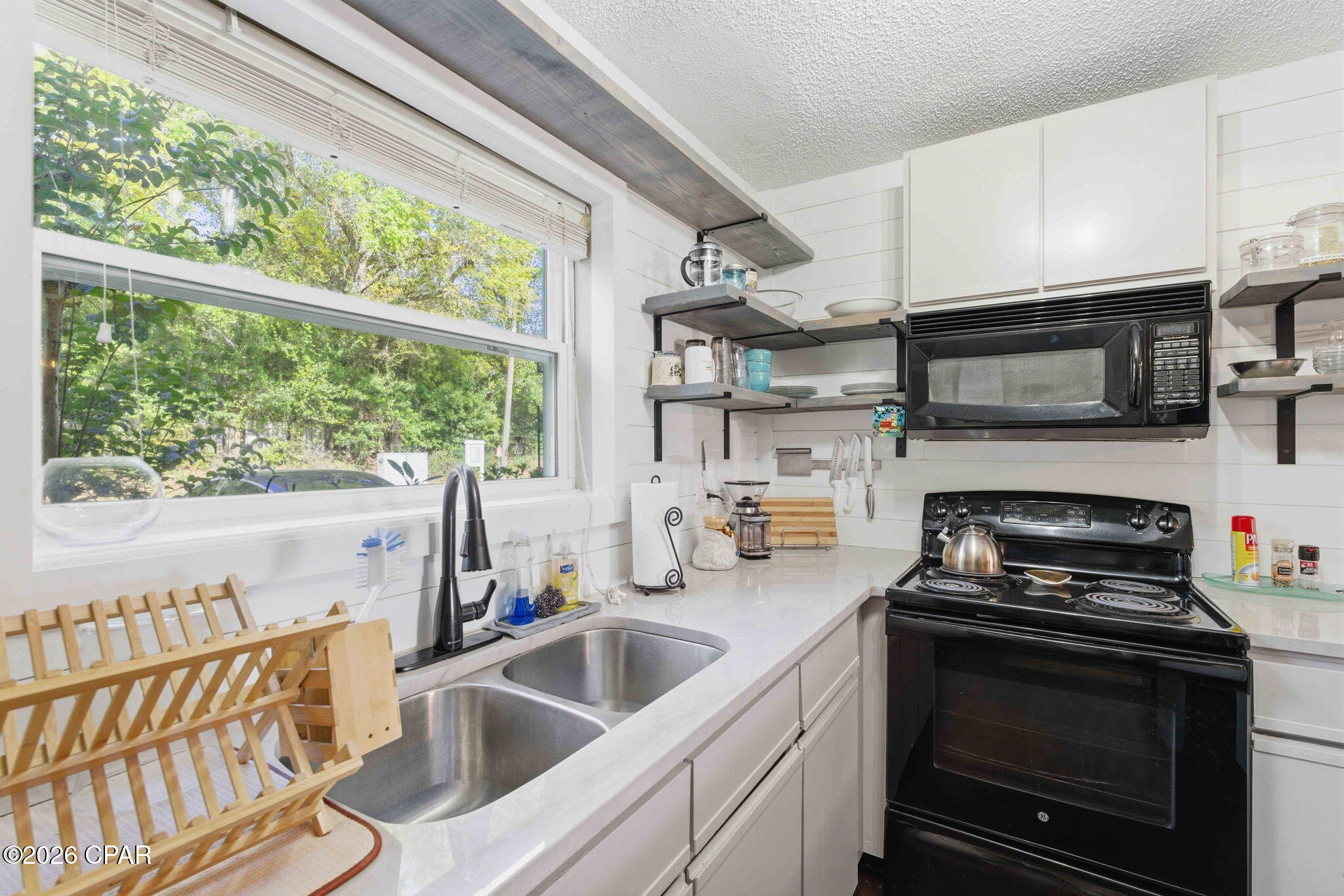 Landing At Lake Caroline - Residential