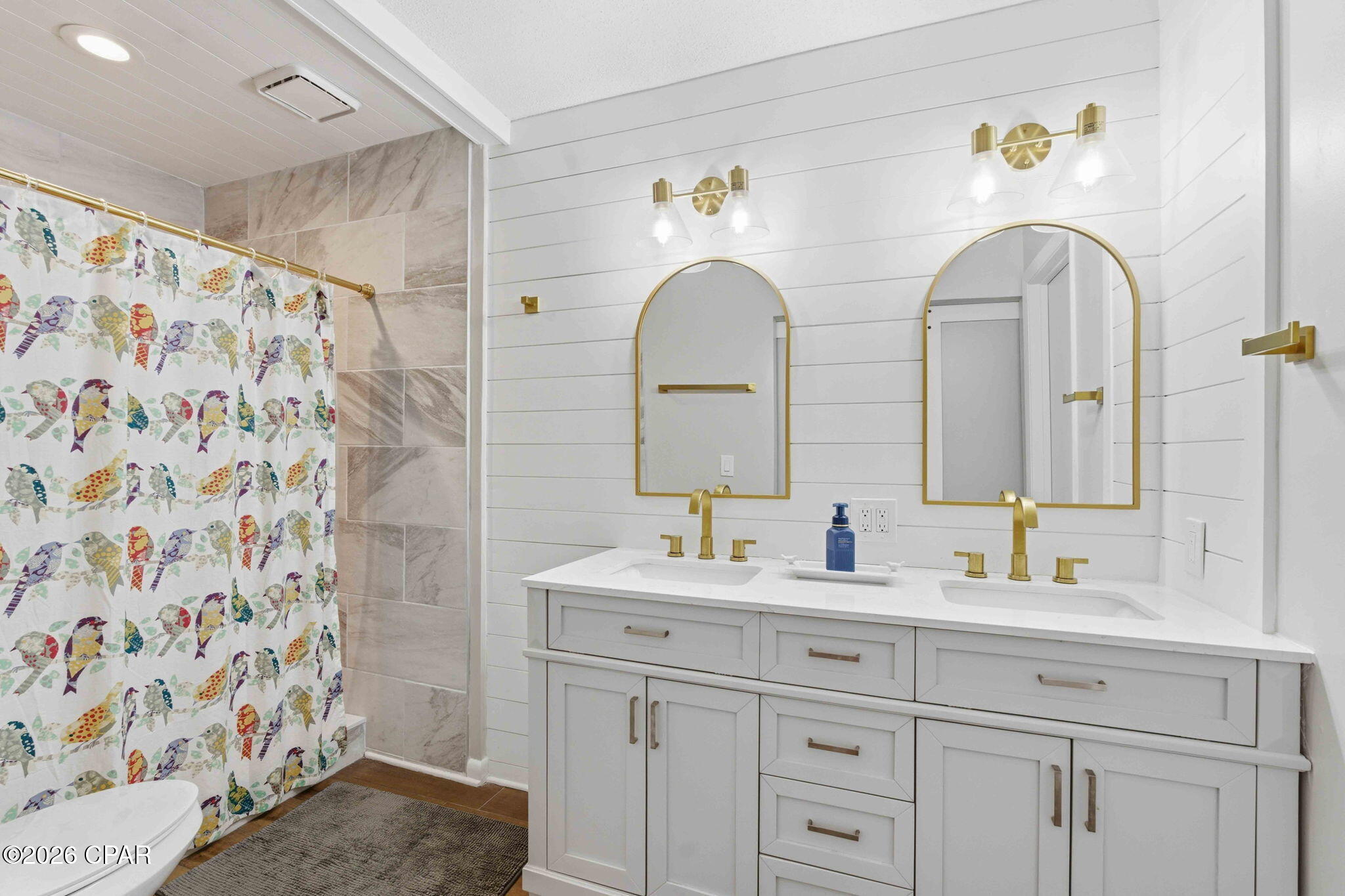 Landing At Lake Caroline - Residential