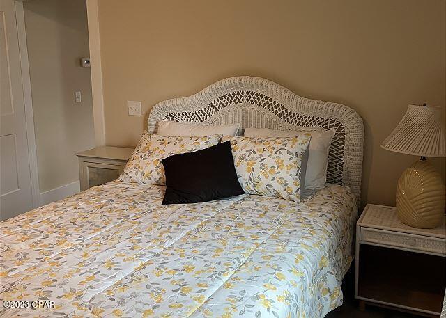 Laguna Beach 7th Add - Residential Lease