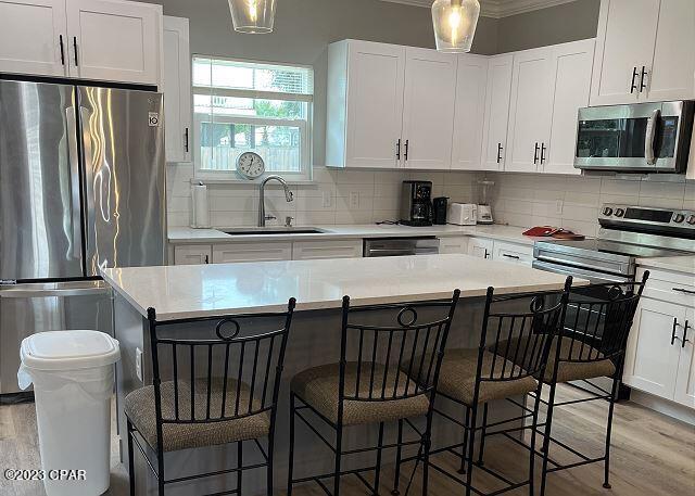 Laguna Beach 7th Add - Residential Lease