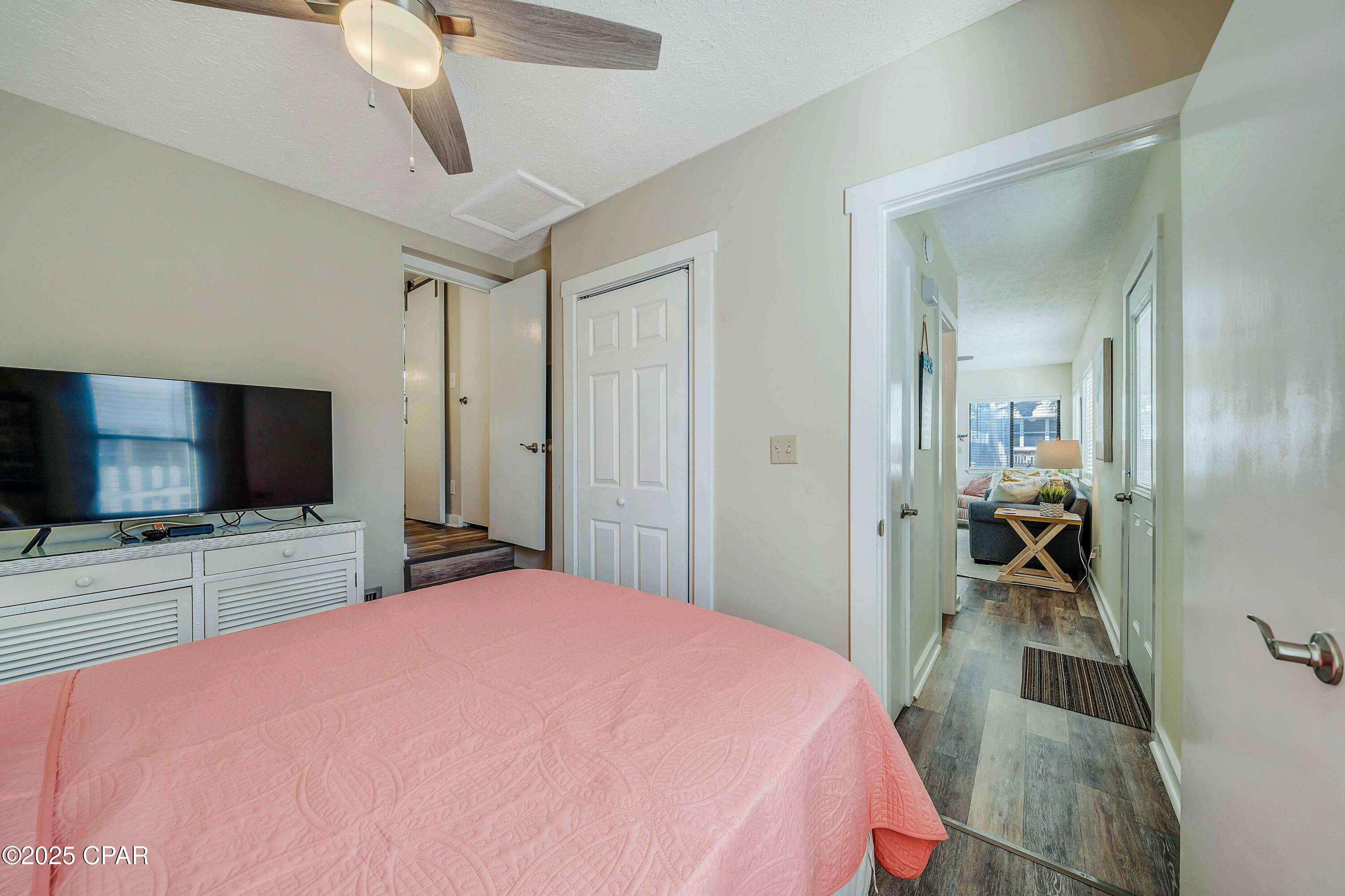 Venture Out Travel Trail - Residential