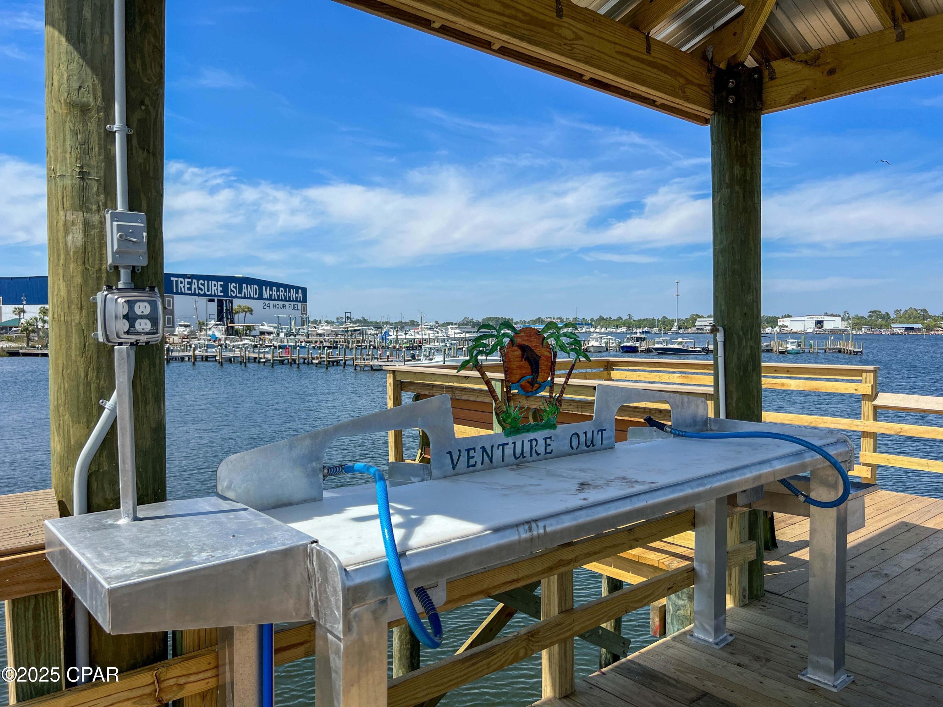 Venture Out Travel Trail - Residential