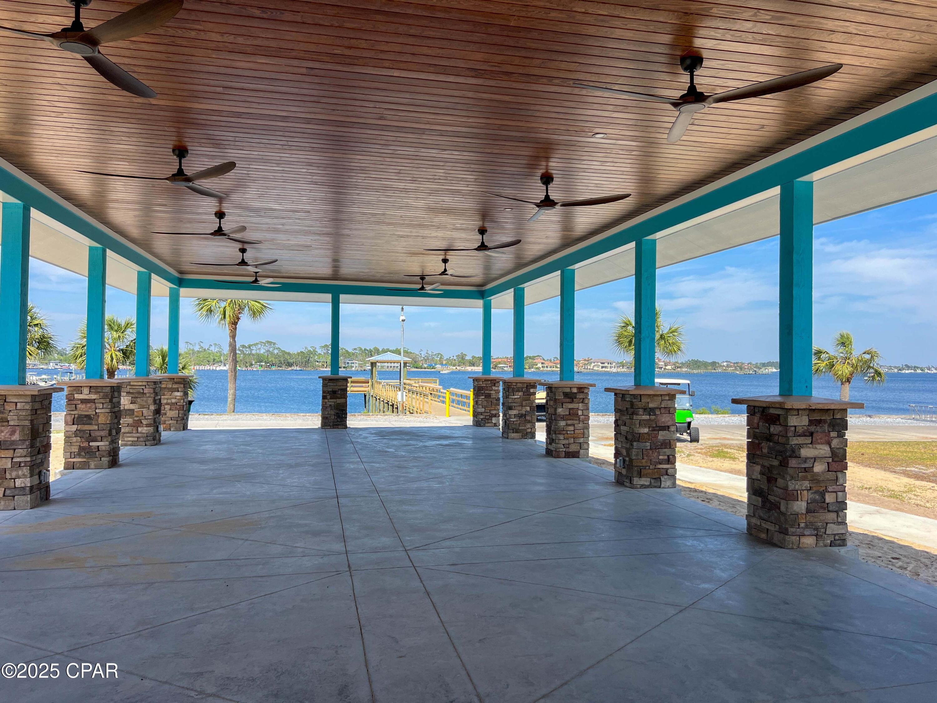 Venture Out Travel Trail - Residential